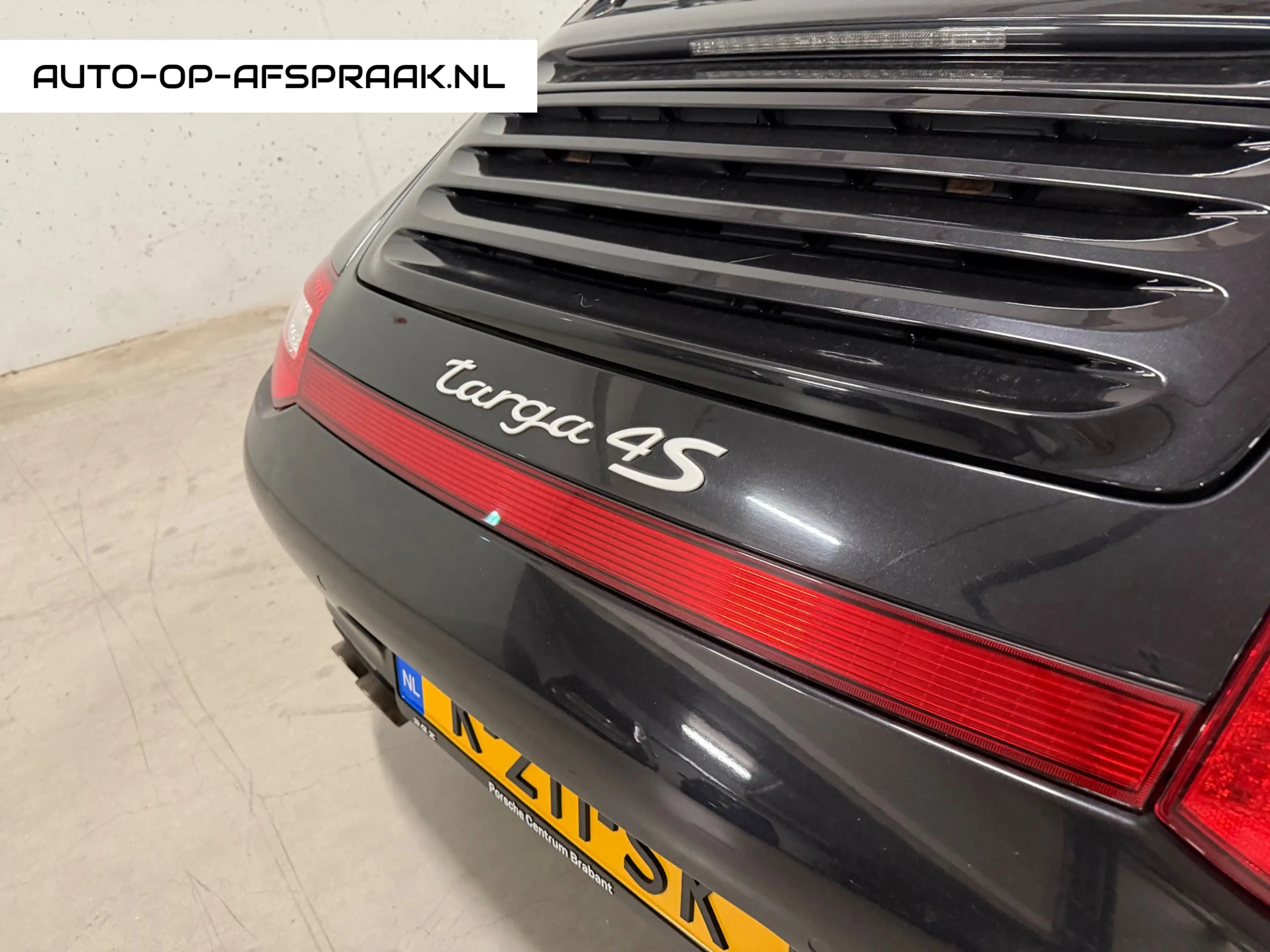 Porsche 997 Cabrio 3.8 Targa 4s 997.2 PDK Pano Leer Navi Chron — photo 11