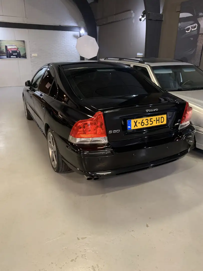 Volvo S60 2.5 R Negro - 2