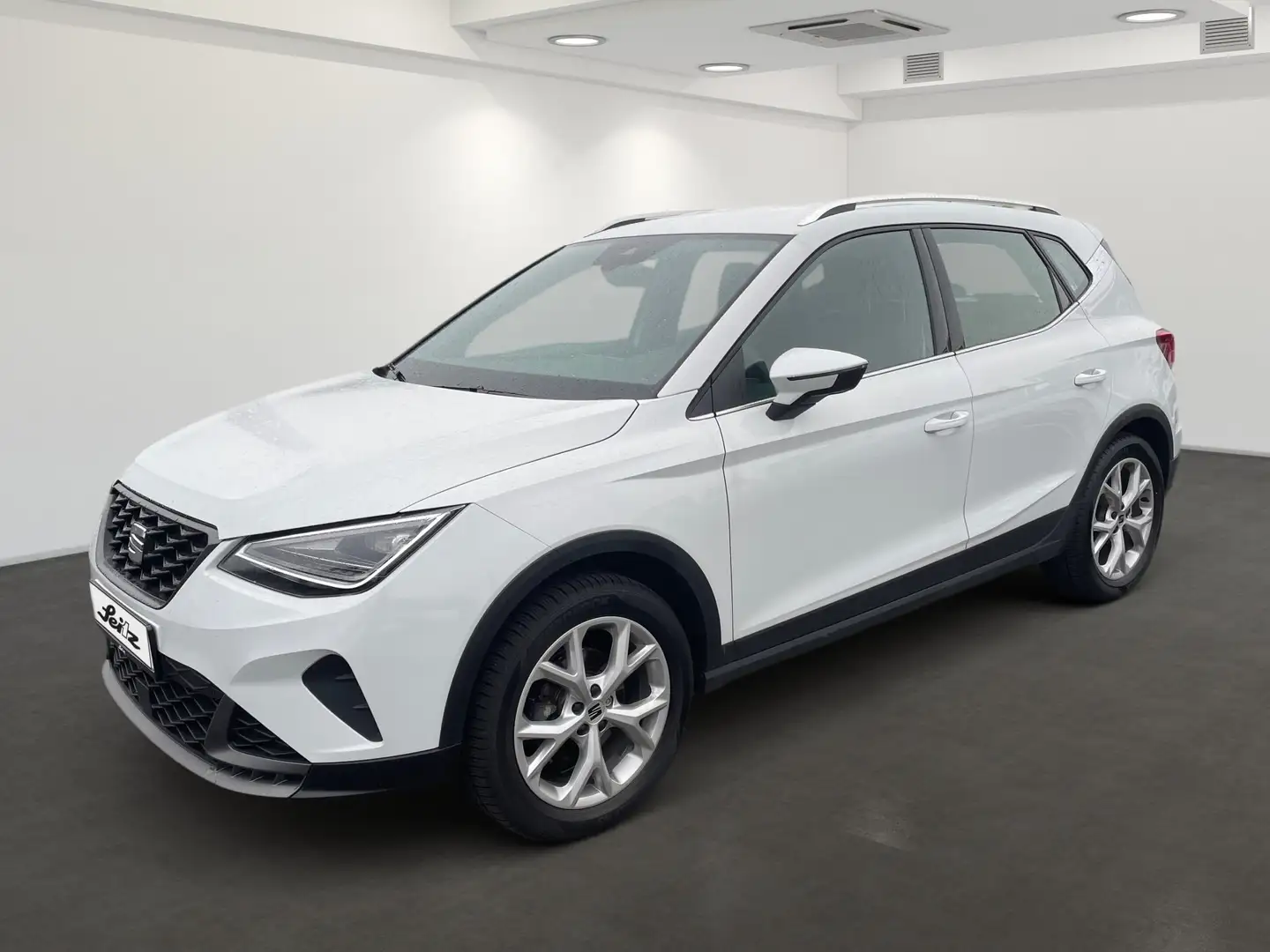SEAT Arona 1.0 TSI FR *PDC*NAVI*SITZH* Wit - 2