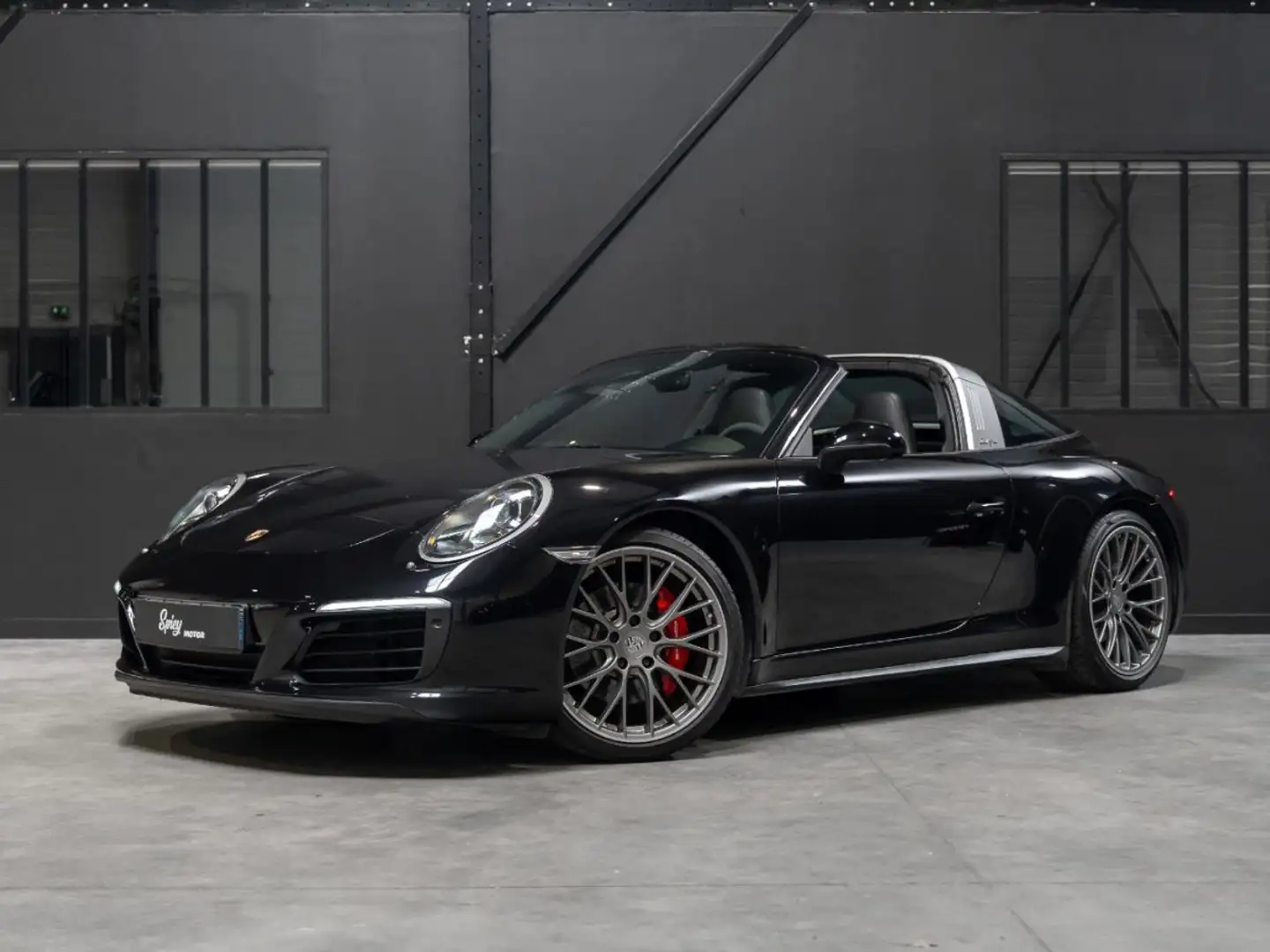 Porsche 991 Targa 4S (991.2) - Spicy Motor Schwarz - 1