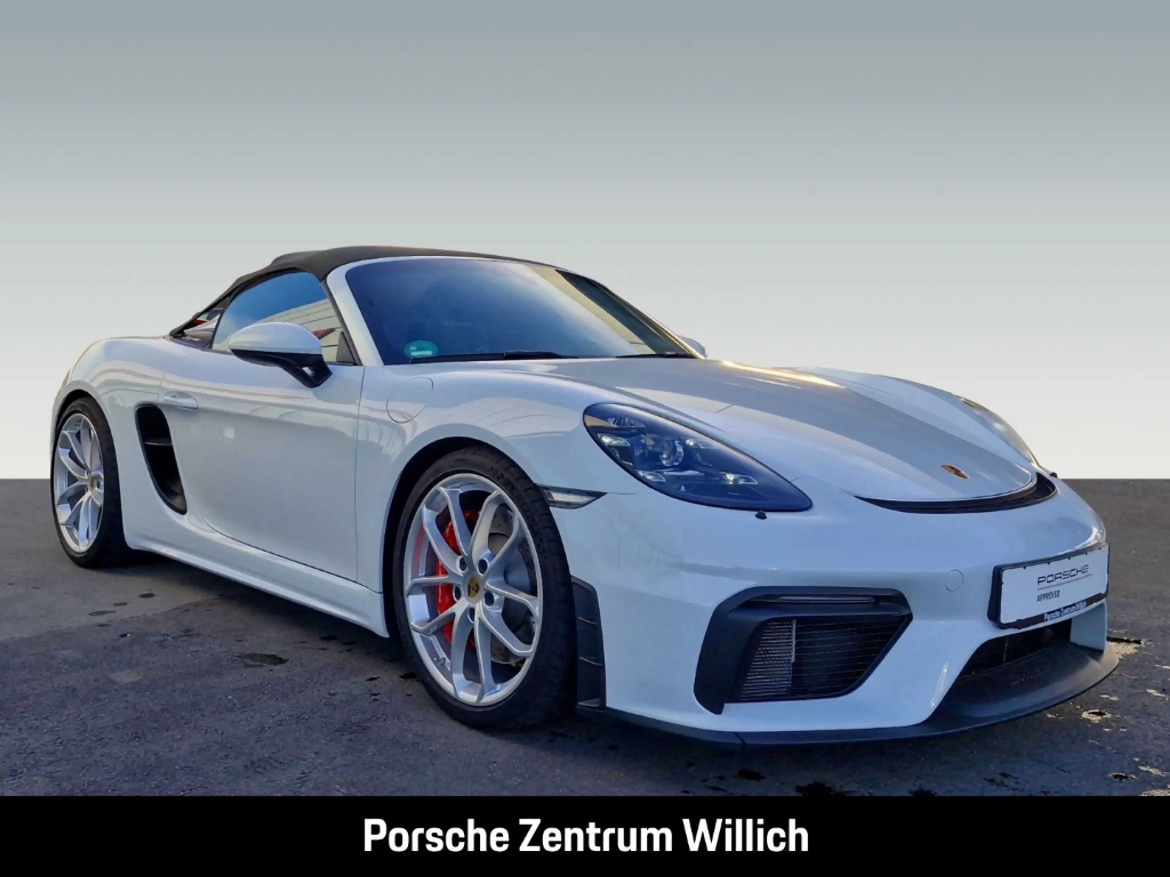 Porsche 718 Spyder — photo 7