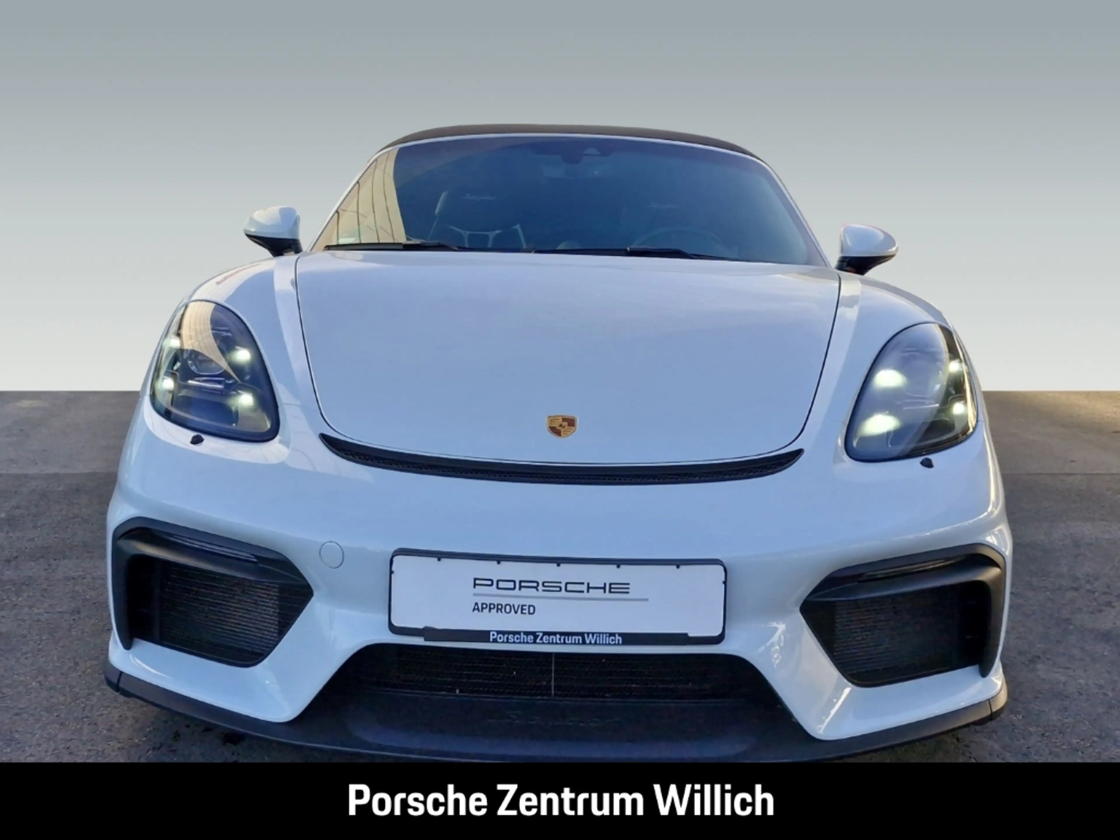 Porsche 718 Spyder — photo 8