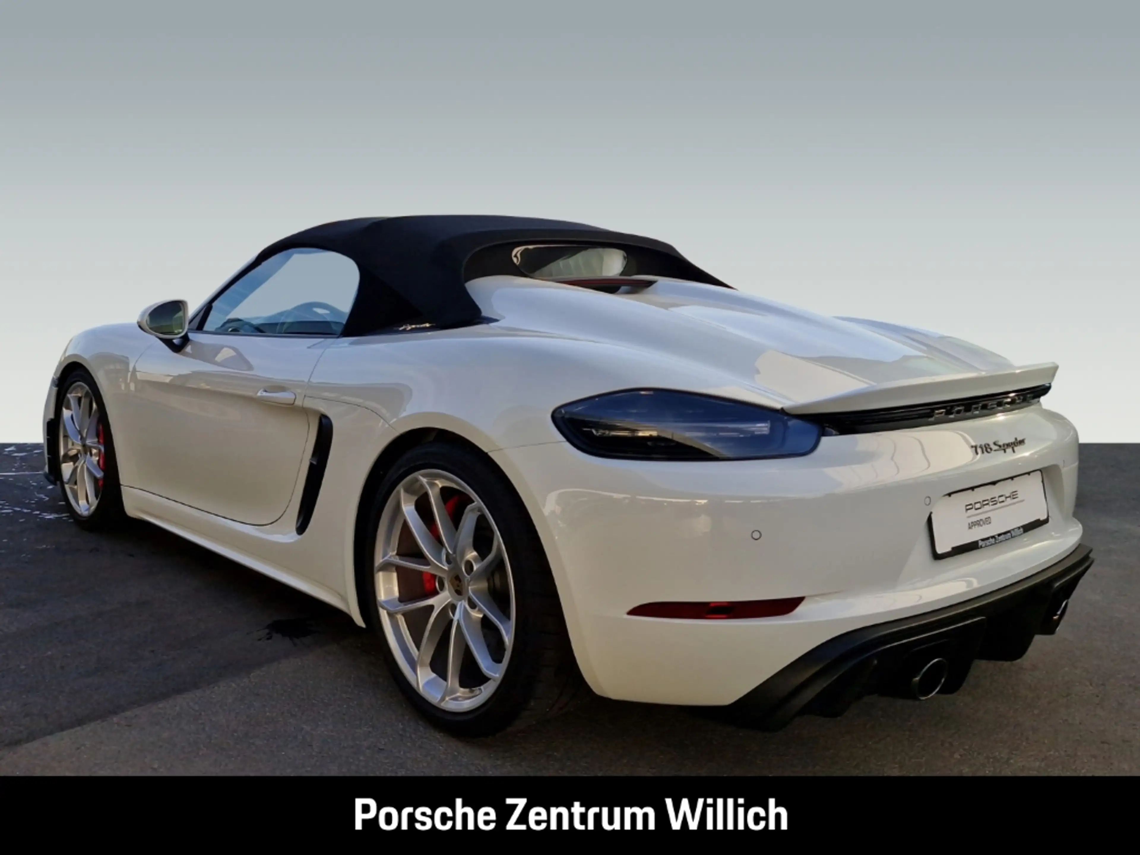 Porsche 718 Spyder — photo 3
