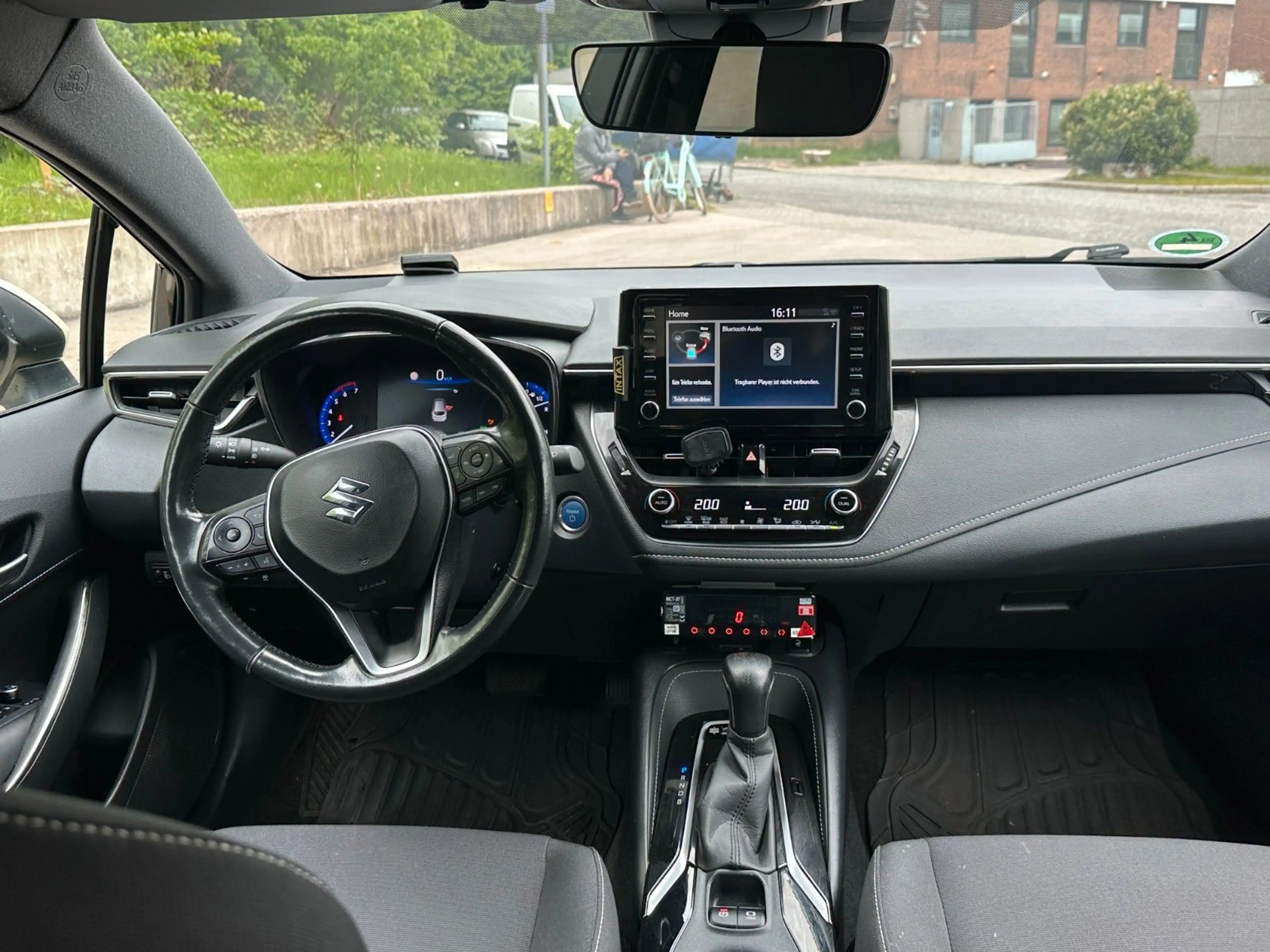 Suzuki Swace TouringSports Hybrid-Kamera-ACC-Folie-TAXI — photo 9