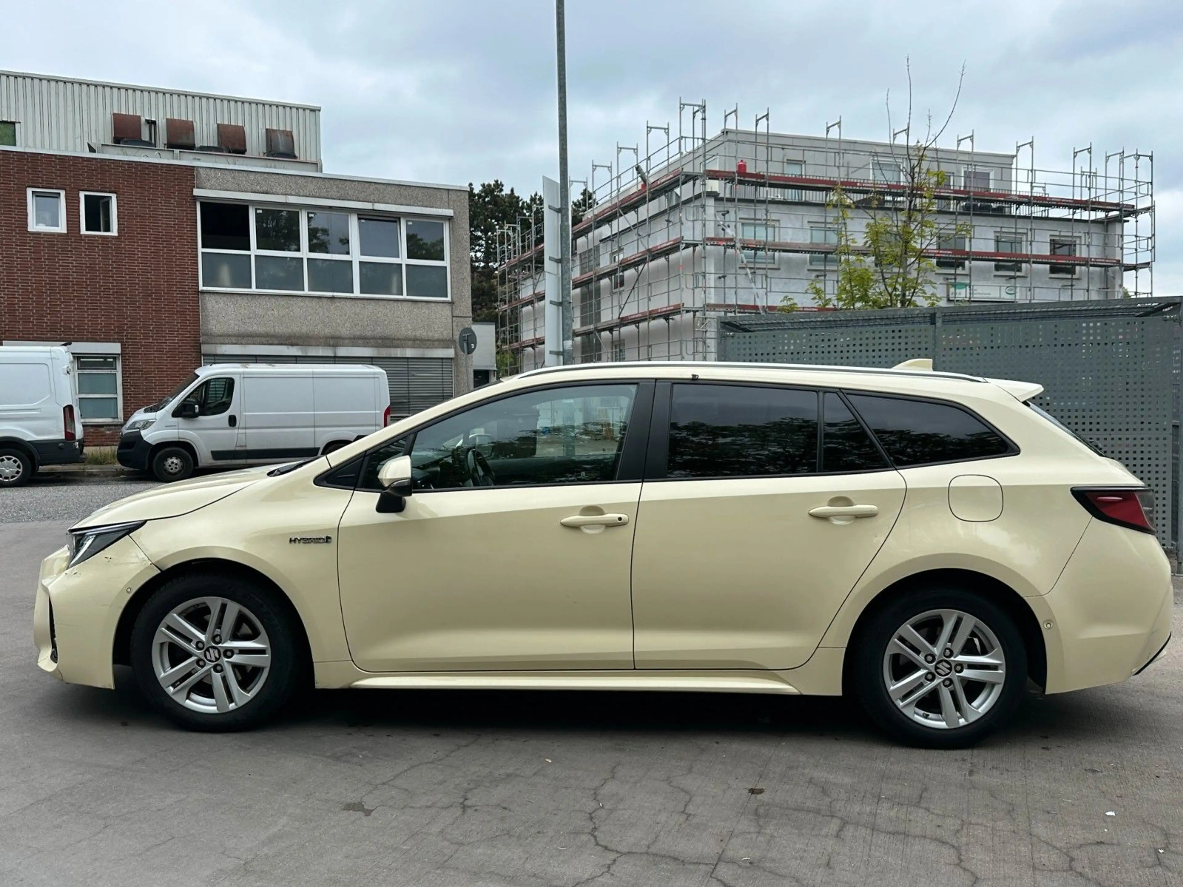 Suzuki Swace TouringSports Hybrid-Kamera-ACC-Folie-TAXI — photo 4
