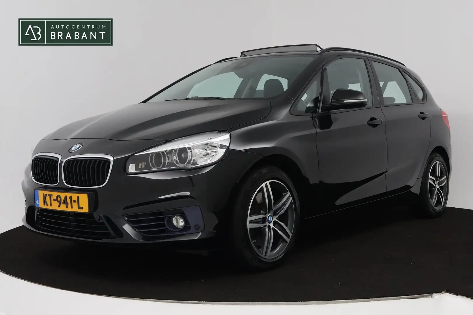 BMW 225 2-serie Active Tourer 225i xDrive M Sport (PANORAM Zwart - 1