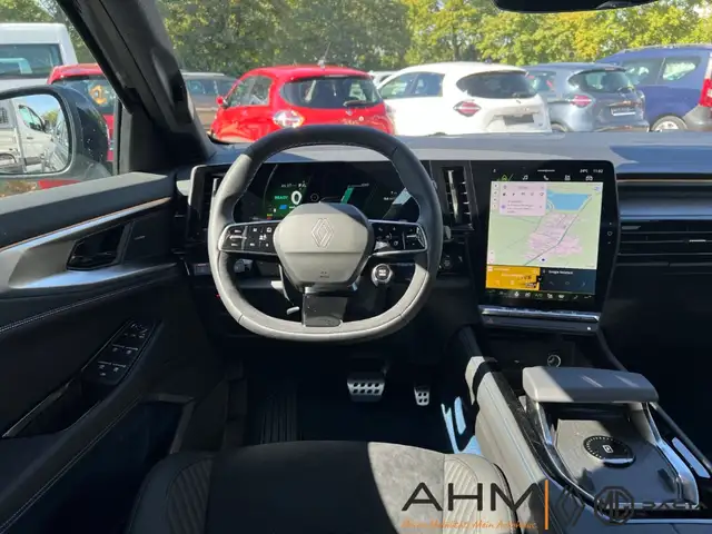 Renault Rafale view 15