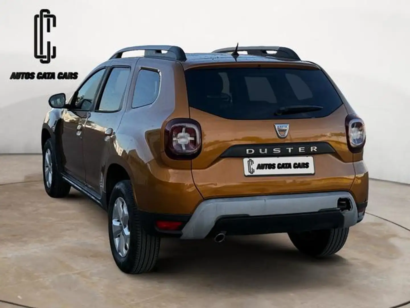 Dacia Duster 1.5dCi Comfort 4x2 EDC 80kW Orange - 2