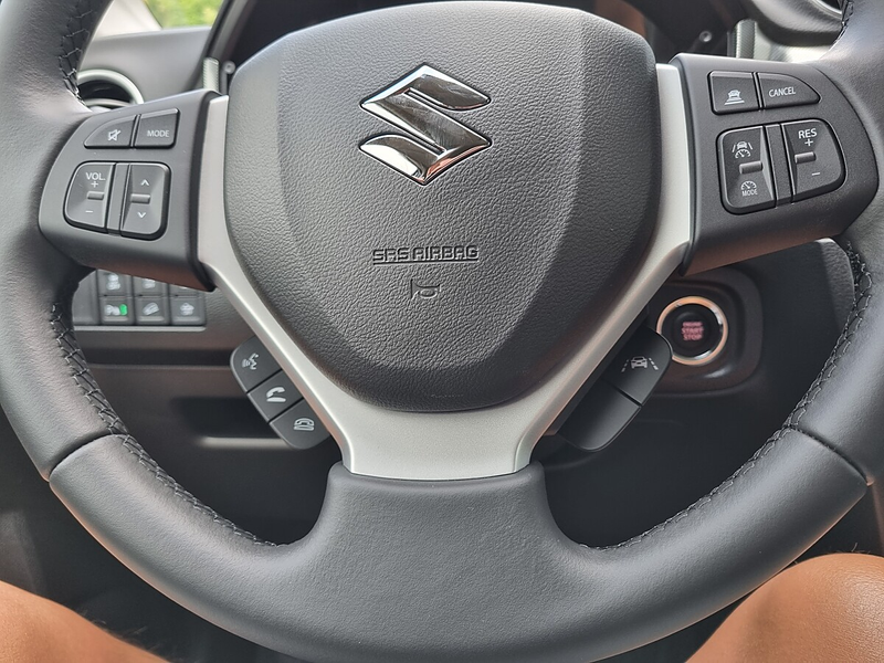 Suzuki Vitara 1,4 Hybrid ALLGRIP flash — photo 8