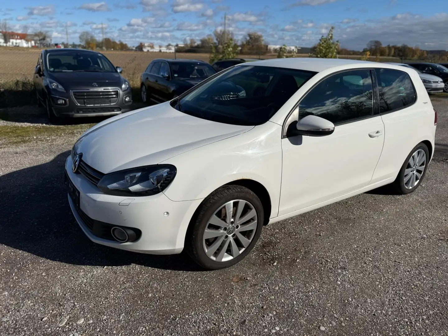 Volkswagen Golf VI Team / Xenon / PDC / Sitzheitung Weiß - 1