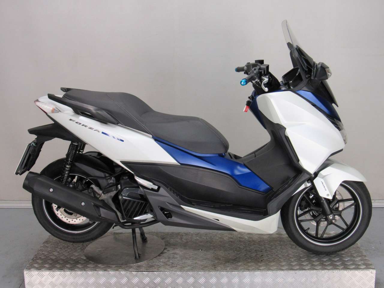 Honda Forza 125