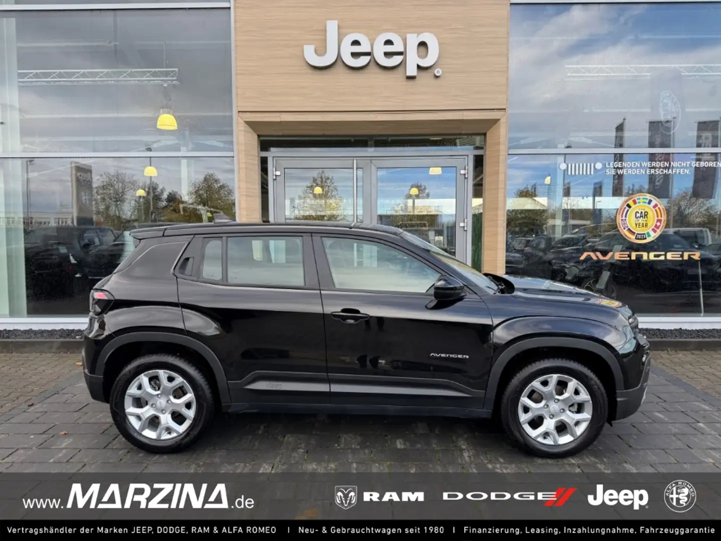 Jeep Avenger Altitude 1.2 T-GDI LED Allwetter Apple CarPlay And Schwarz - 1