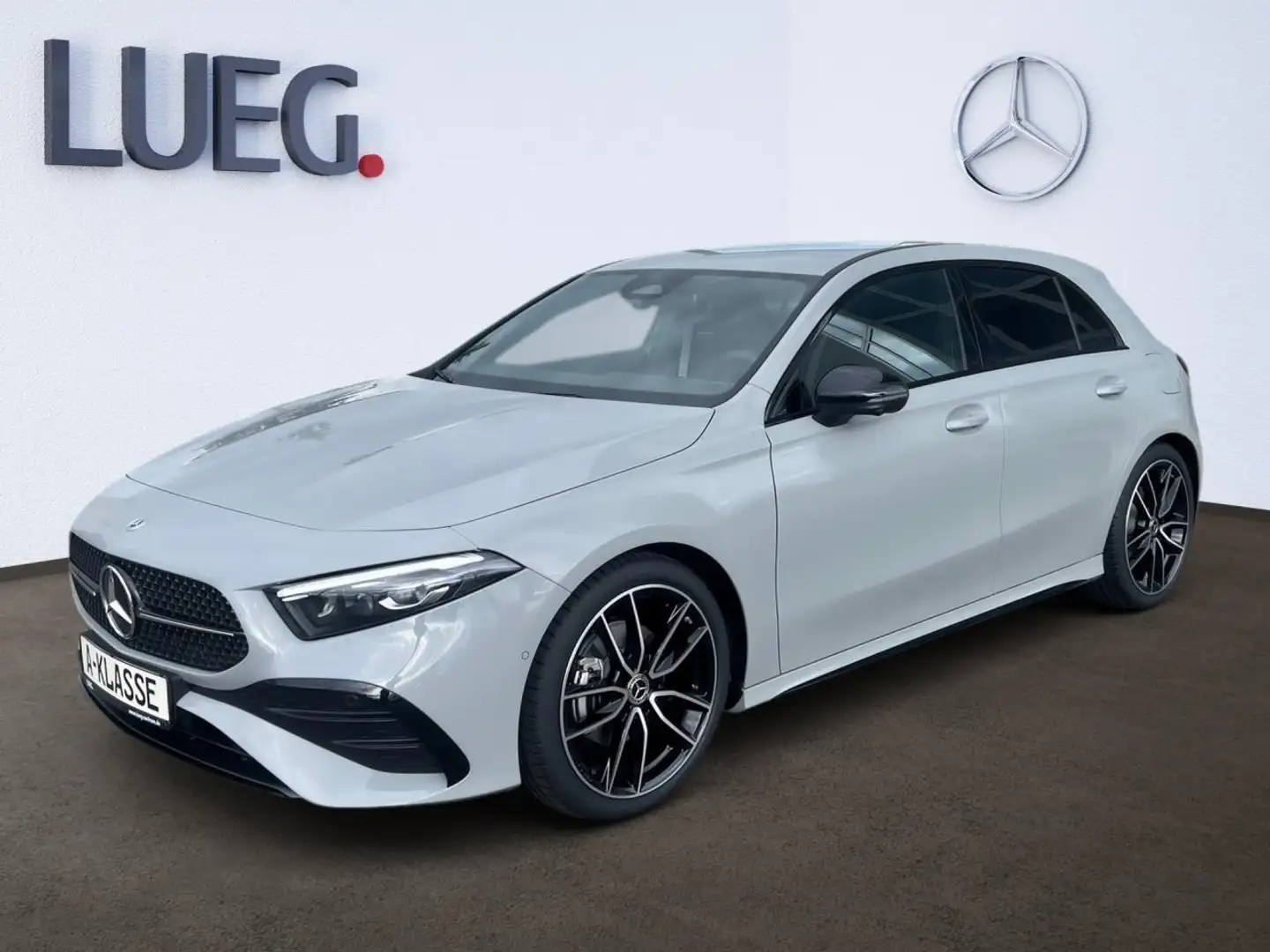 Mercedes-Benz A 200 SPECIAL-EDITION-AMG+AHK+360KAMERA+Sound Grau - 2