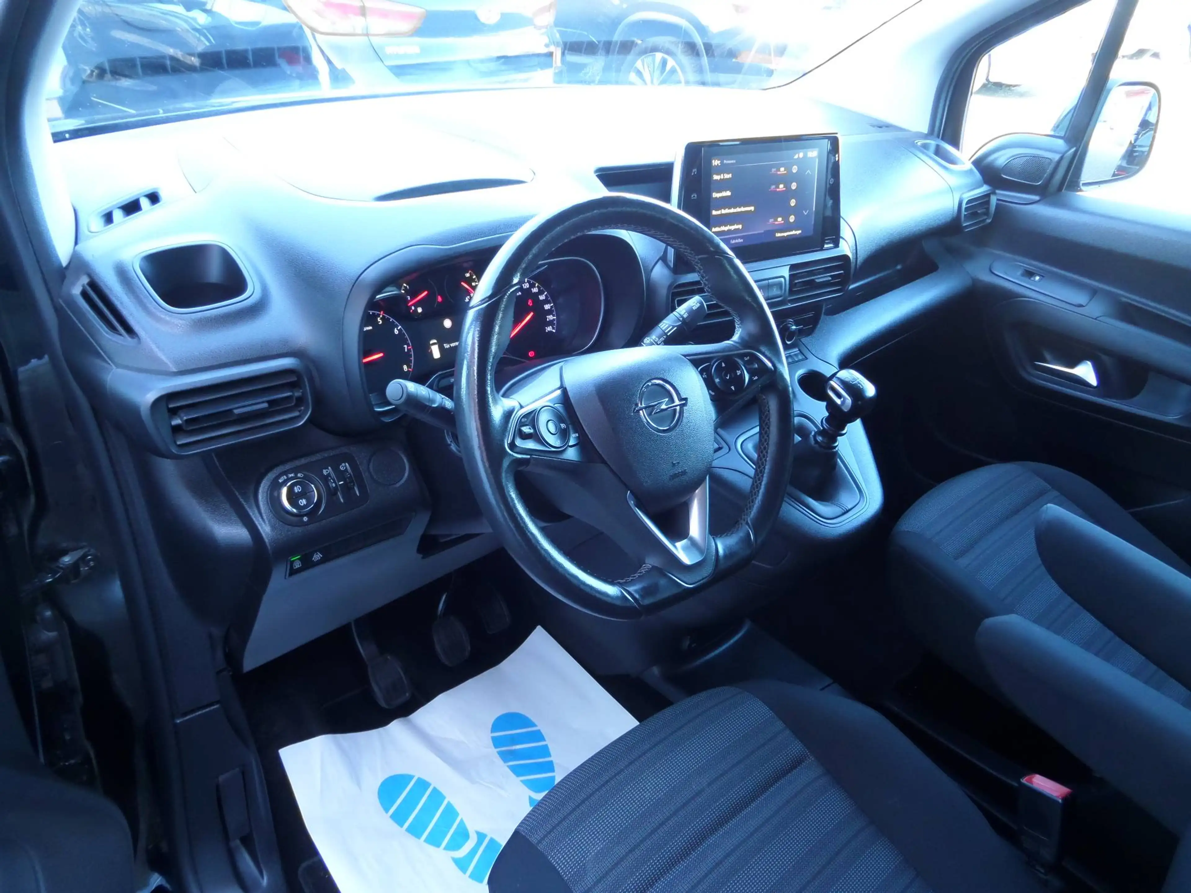 Opel Combo Life Elegance 1.5 D+7-Sitzer+AHK+Navi+Klima+Tempo+Cam+PDC+SpurA+1.Hand — photo 15