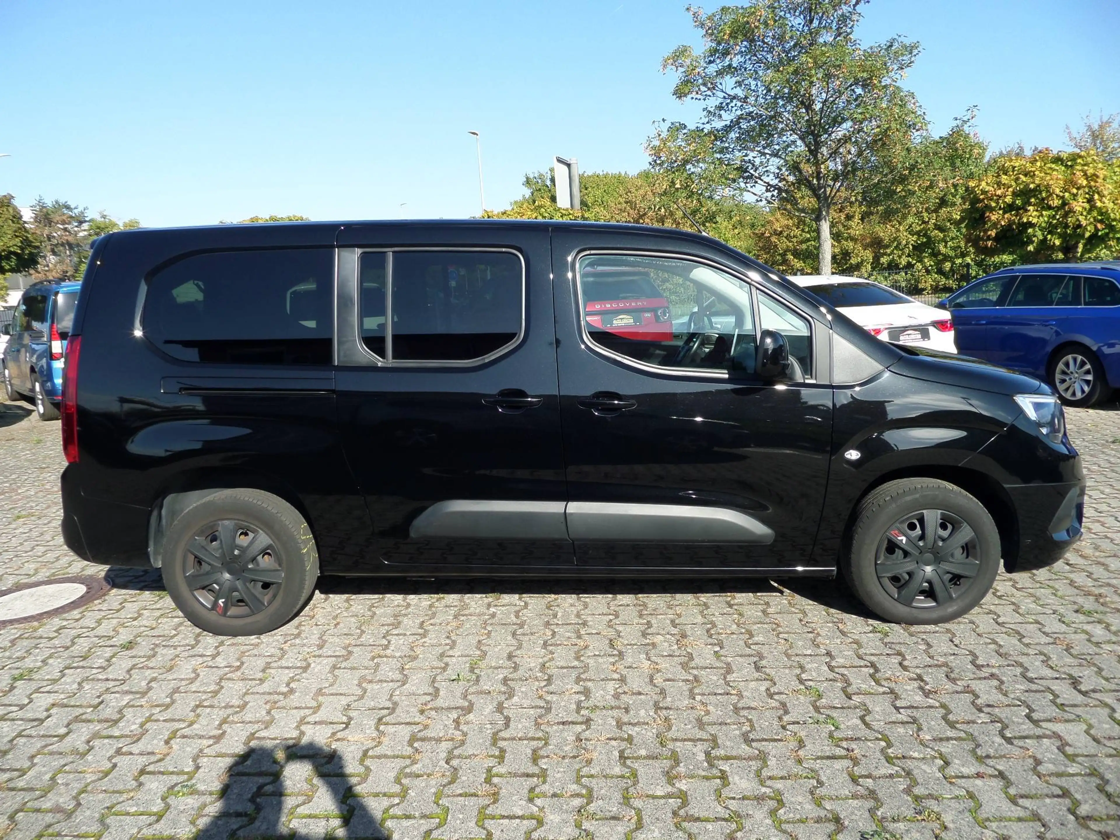 Opel Combo Life Elegance 1.5 D+7-Sitzer+AHK+Navi+Klima+Tempo+Cam+PDC+SpurA+1.Hand