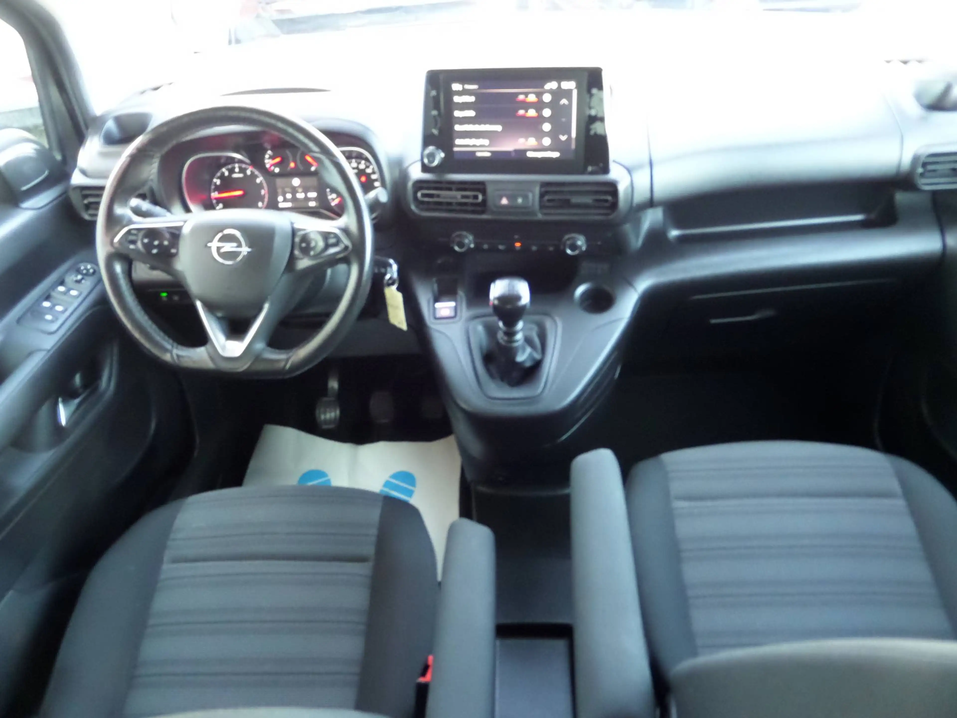 Opel Combo Life Elegance 1.5 D+7-Sitzer+AHK+Navi+Klima+Tempo+Cam+PDC+SpurA+1.Hand — photo 9