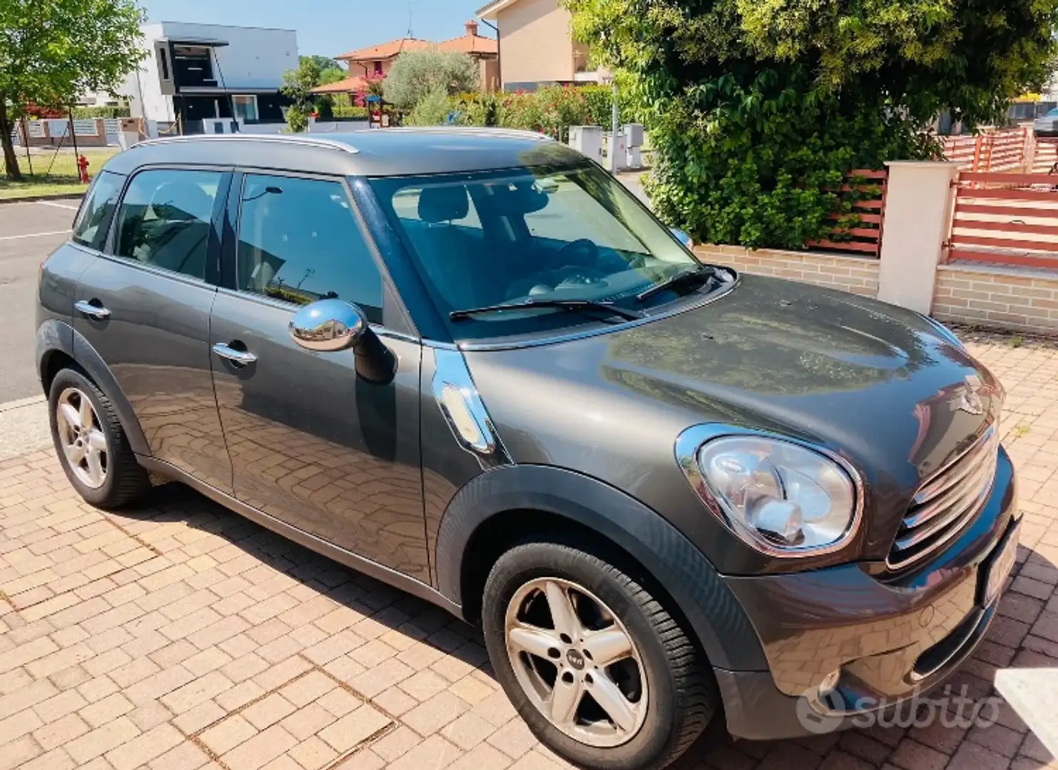 MINI One D Countryman Mini Countryman R60 1.6 Šedá - 1