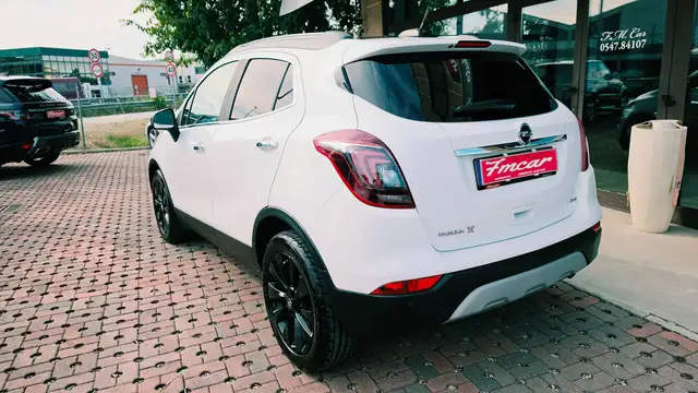 Opel Mokka X view 8