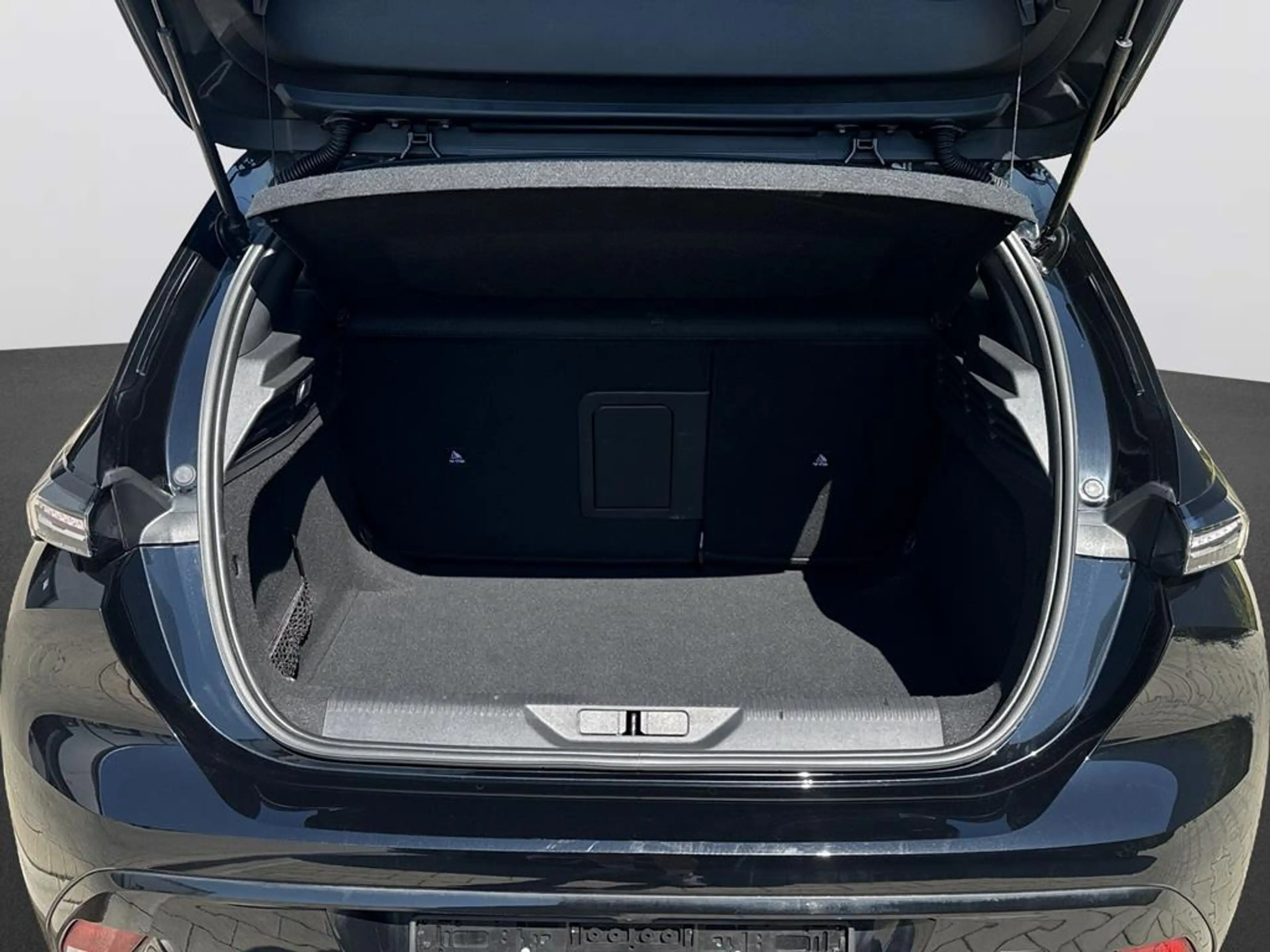 Peugeot 308 Allure Pack  PureTech 130 EAT8 — photo 7