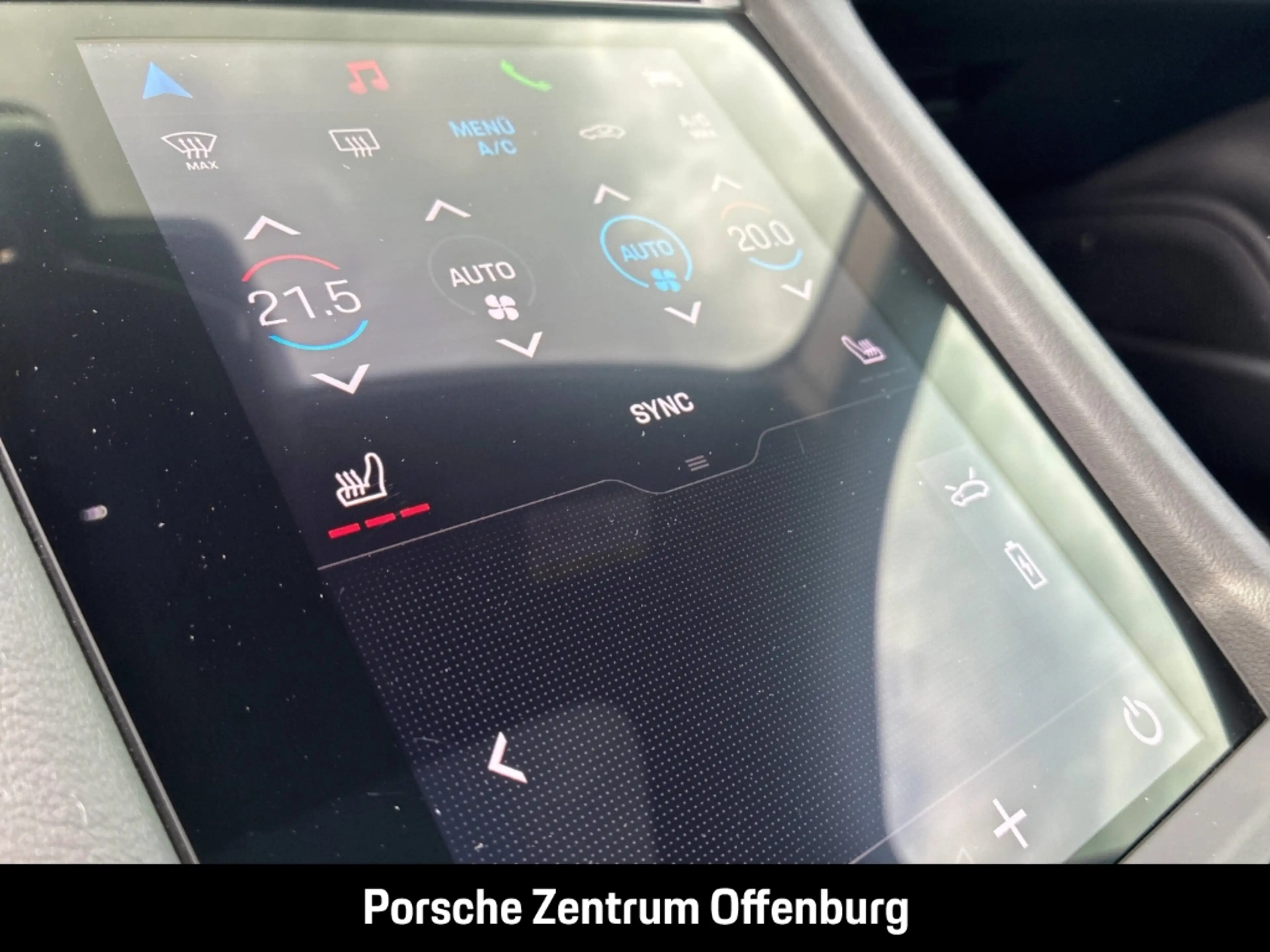 Porsche Taycan Sport Turismo ACC 360 Pano E-Sound Memory Bose Nav — photo 12