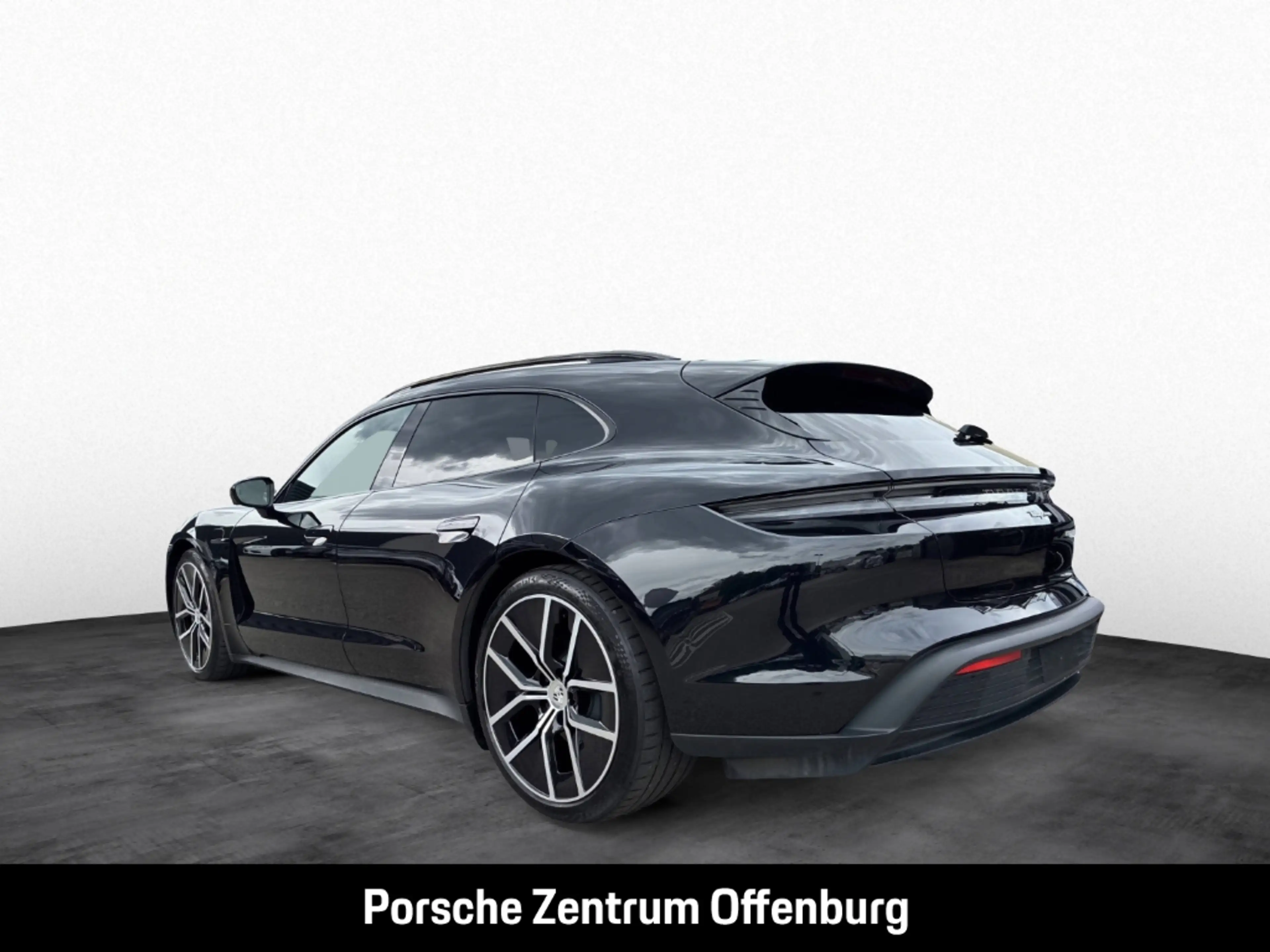 Porsche Taycan Sport Turismo ACC 360 Pano E-Sound Memory Bose Nav — photo 3
