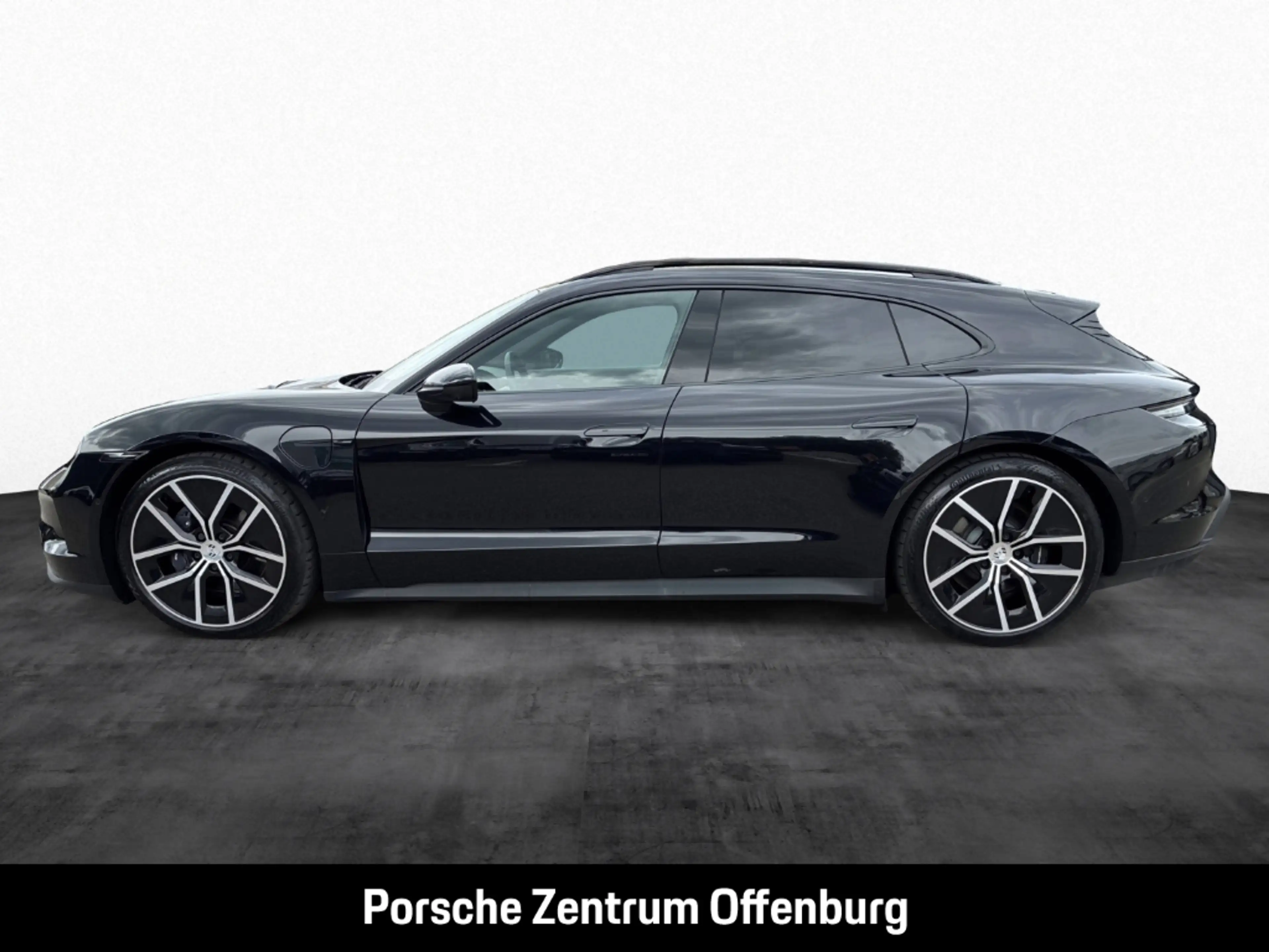 Porsche Taycan Sport Turismo ACC 360 Pano E-Sound Memory Bose Nav — photo 2