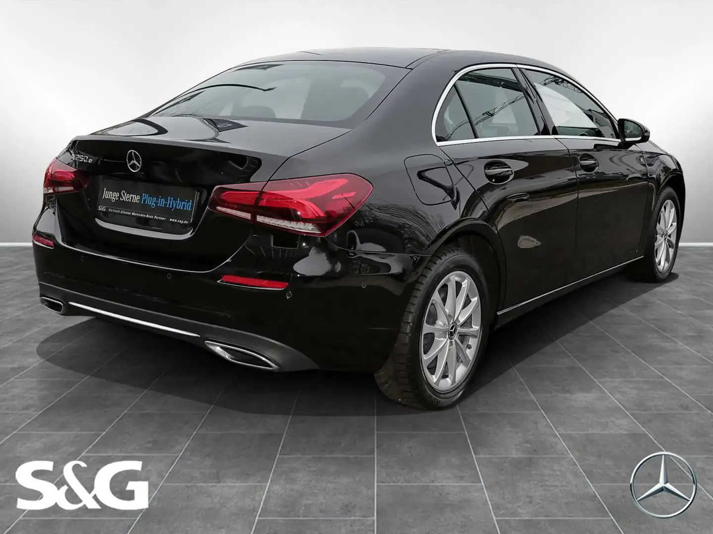 Mercedes-Benz A 250 e Limousine+NAVI MBUX+LED+17 ZOLL+DAB+PDC Negru - 2