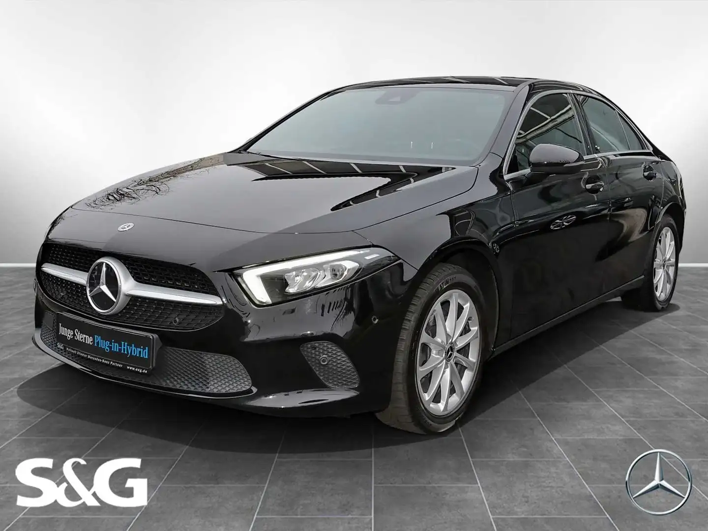 Mercedes-Benz A 250 e Limousine+NAVI MBUX+LED+17 ZOLL+DAB+PDC Negru - 1