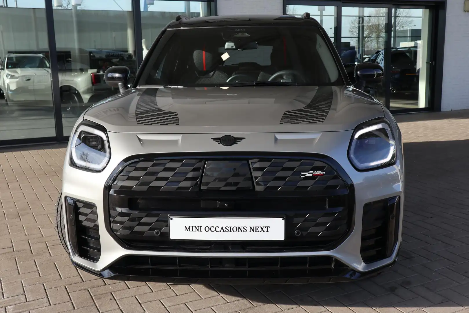 MINI John Cooper Works Countryman Mini SE ALL4 S 66.5 kWh Šedá - 2