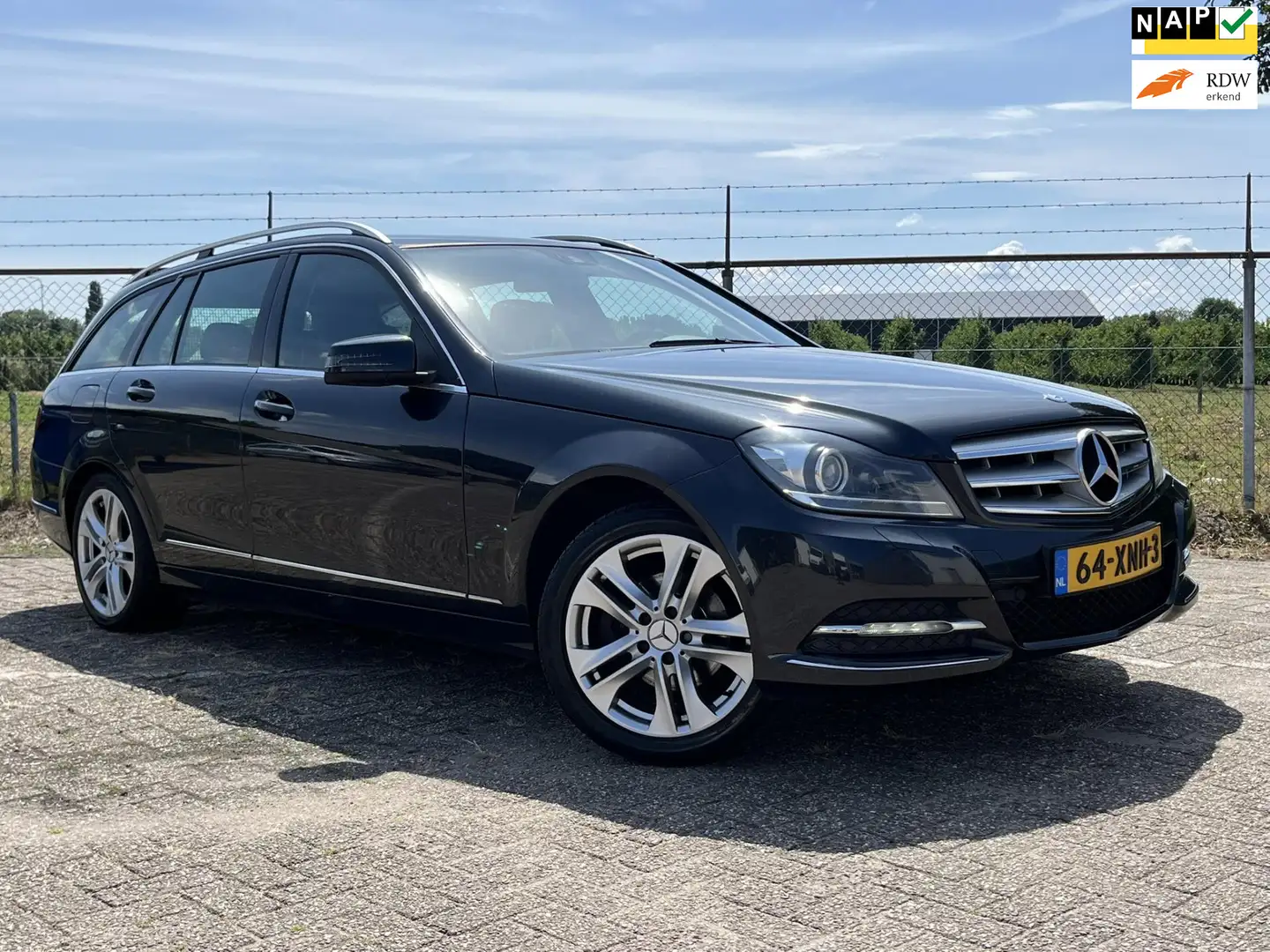 Mercedes-Benz C 180 Estate Avantgarde Xenon Trekhaak Zwart - 1