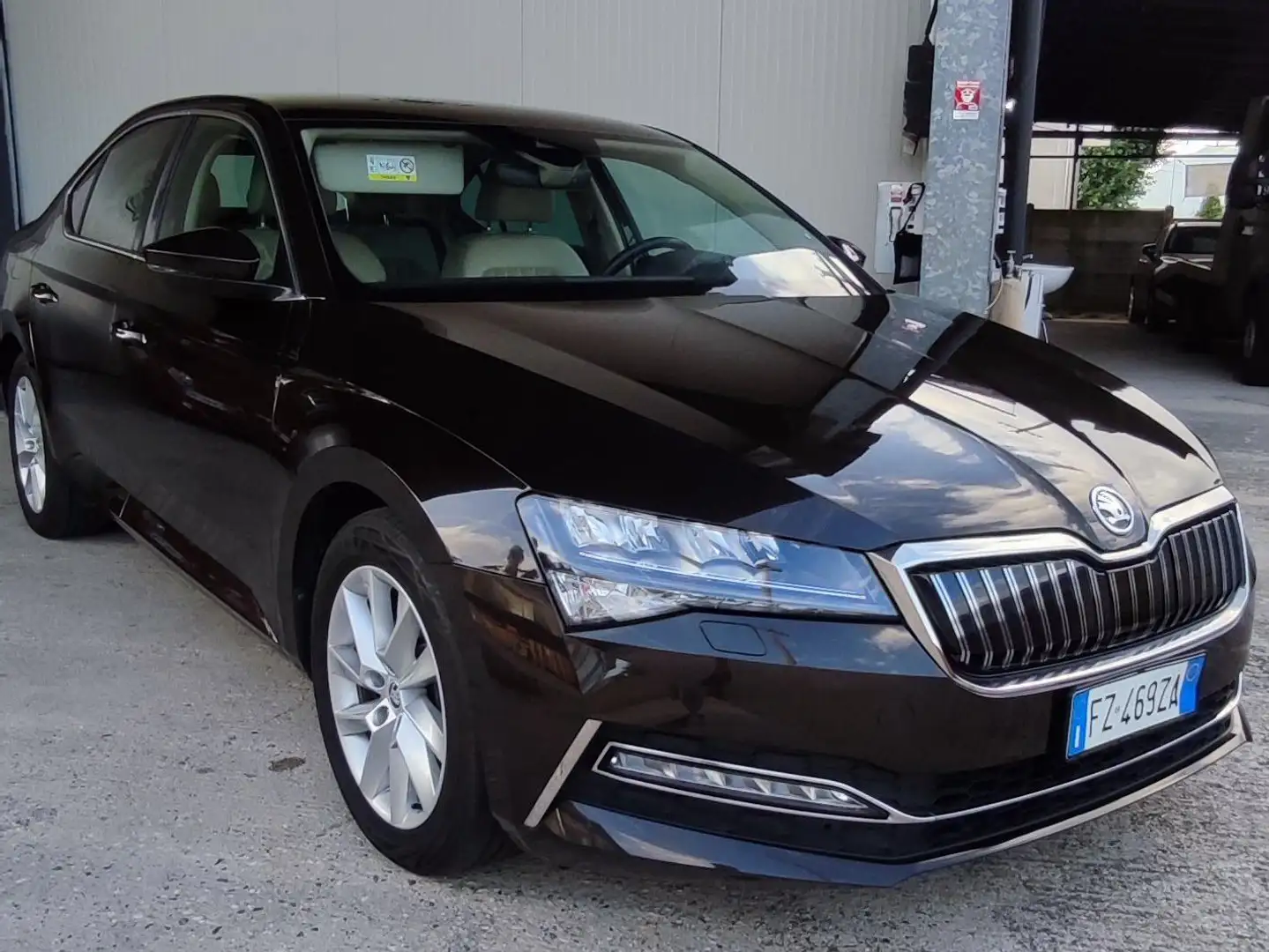 Skoda Superb Superb III 2020 Berline dsg, plug-in, Hybrid Marrone - 1