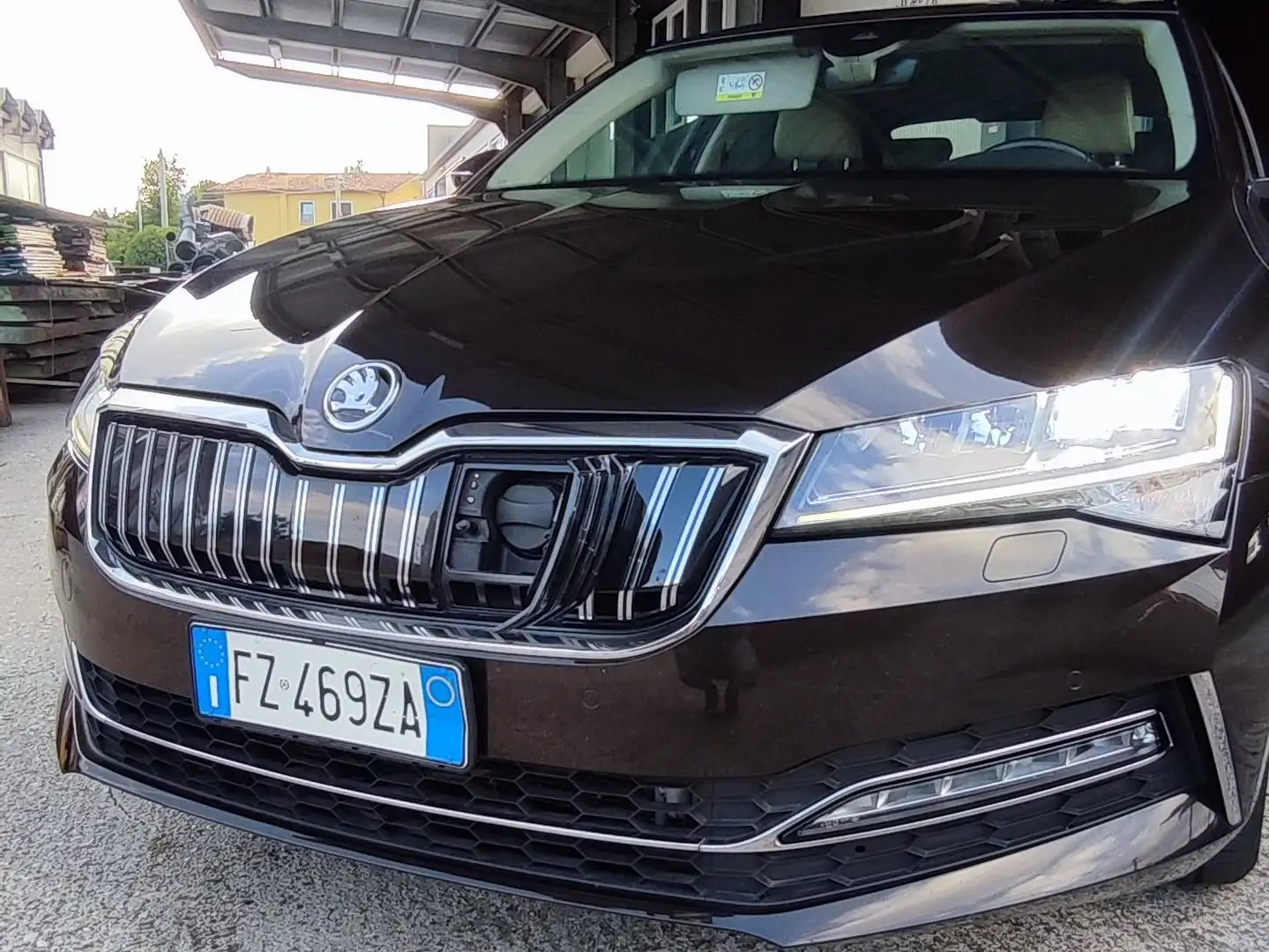 Skoda Superb Superb III 2020 Berline dsg, plug-in, Hybrid Marrone - 2