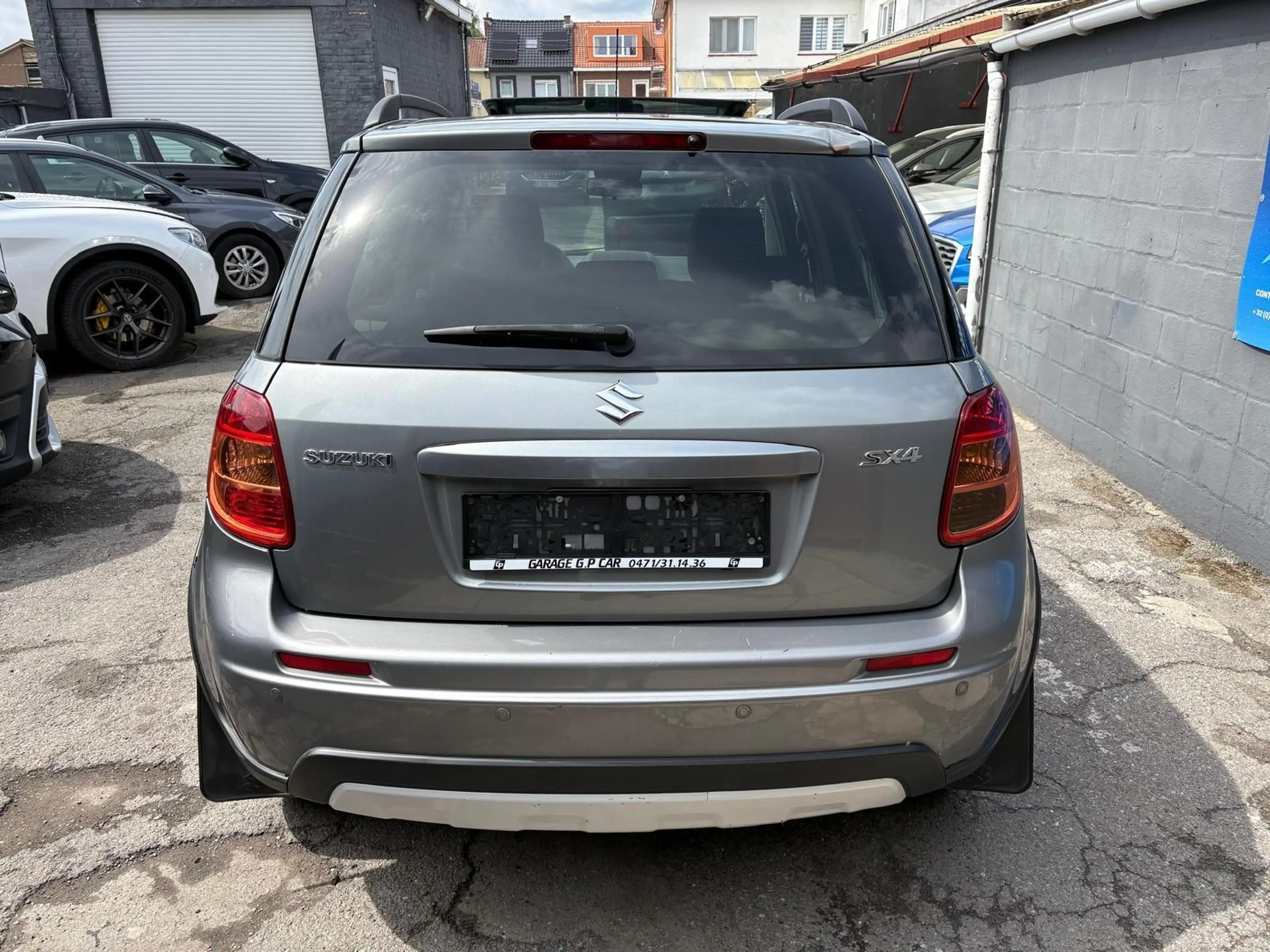 Suzuki SX4 1.5i GL Exterior — photo 5