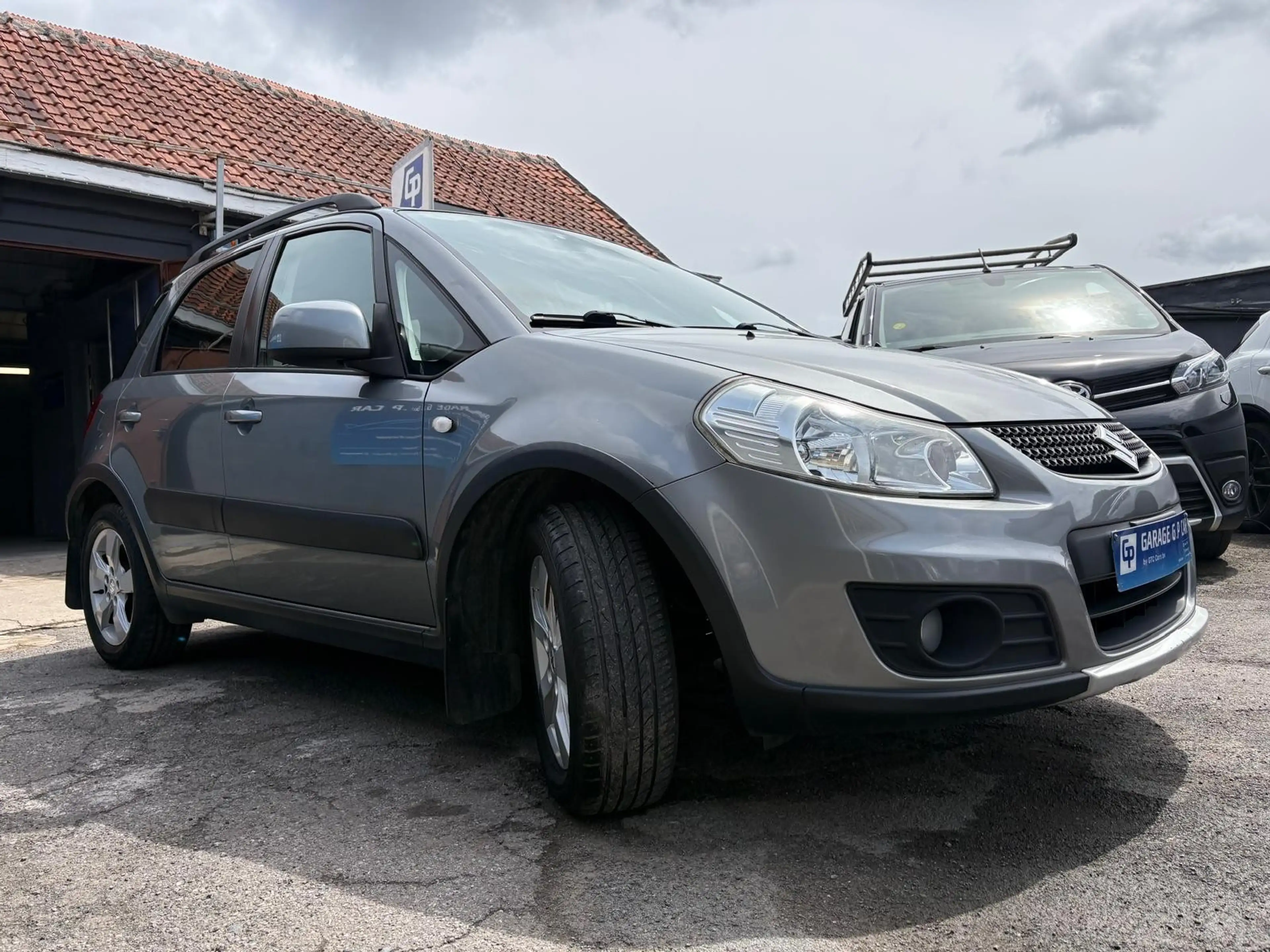 Suzuki SX4 1.5i GL Exterior — photo 3