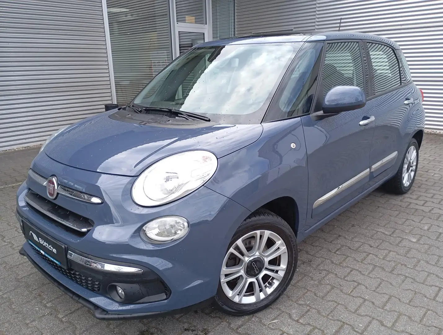 Fiat 500L Urban Lounge,PC,Klima,Navi,SHZTempomat,Panoramdach Blau - 2