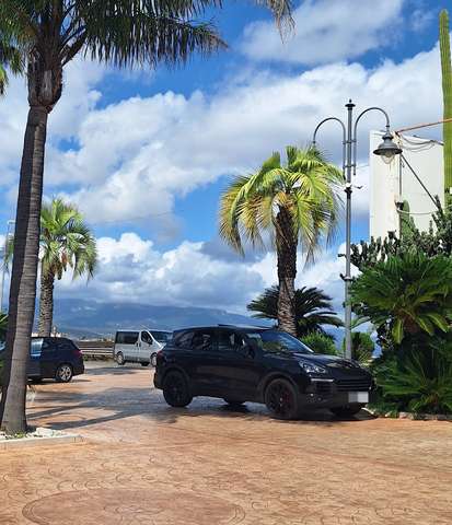 Imagine Porsche Cayenne Diesel Tiptronic S