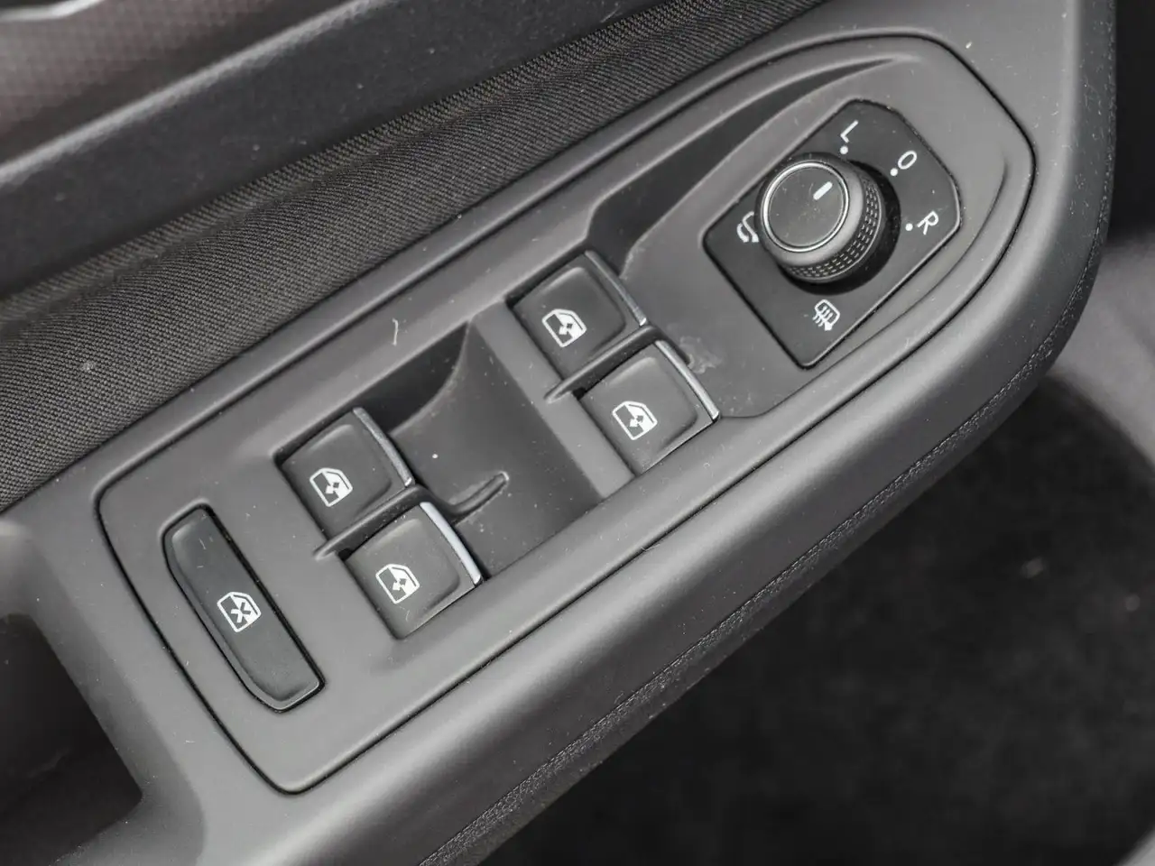 Volkswagen Golf VIII 2.0 TDI Active AppConnect SideAssist L, миниатюра 14