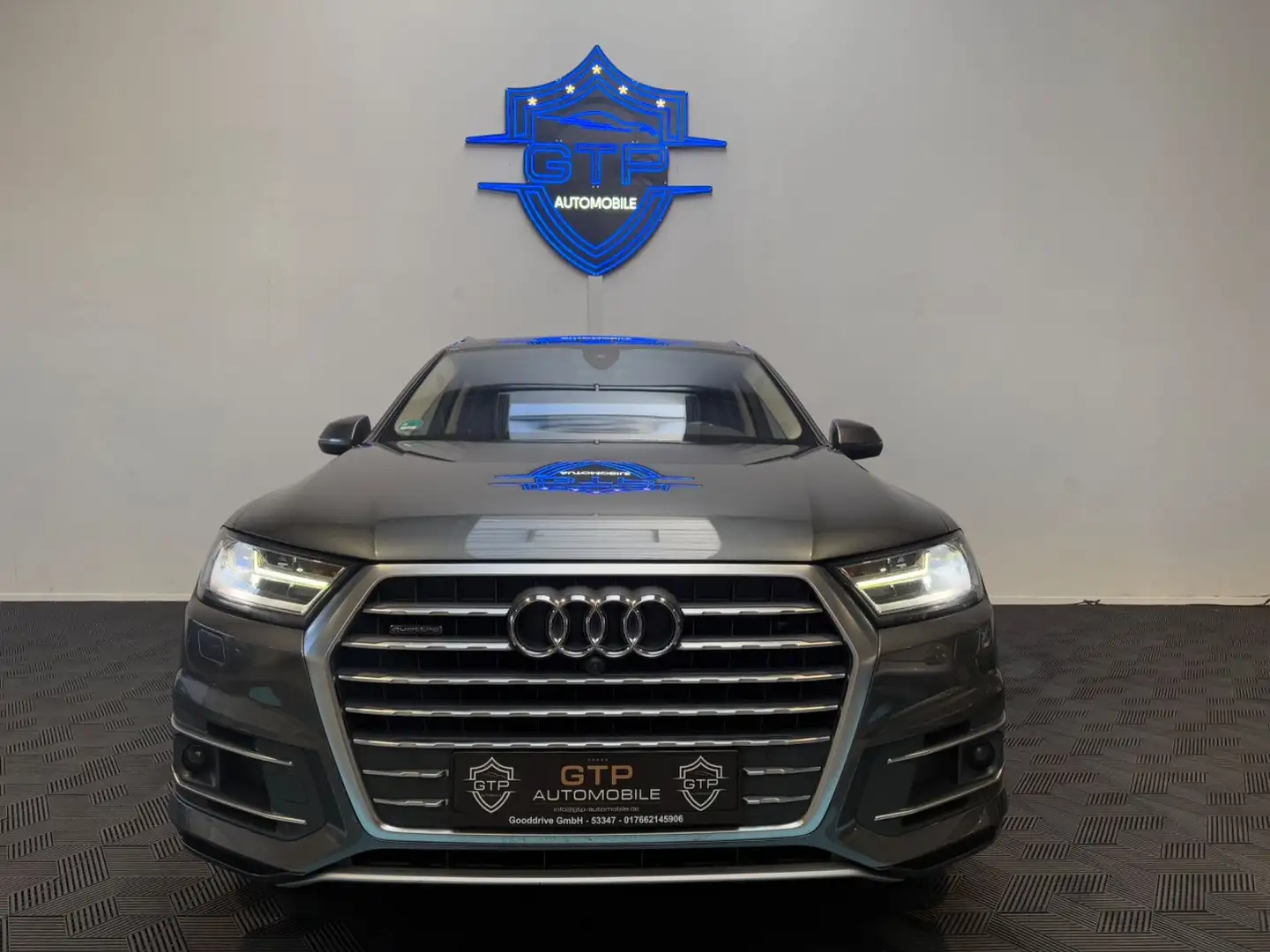 Audi Q7 3.0 TDI quattro*Virtual*Pano*Memory*7 Sitzer* Grau - 2