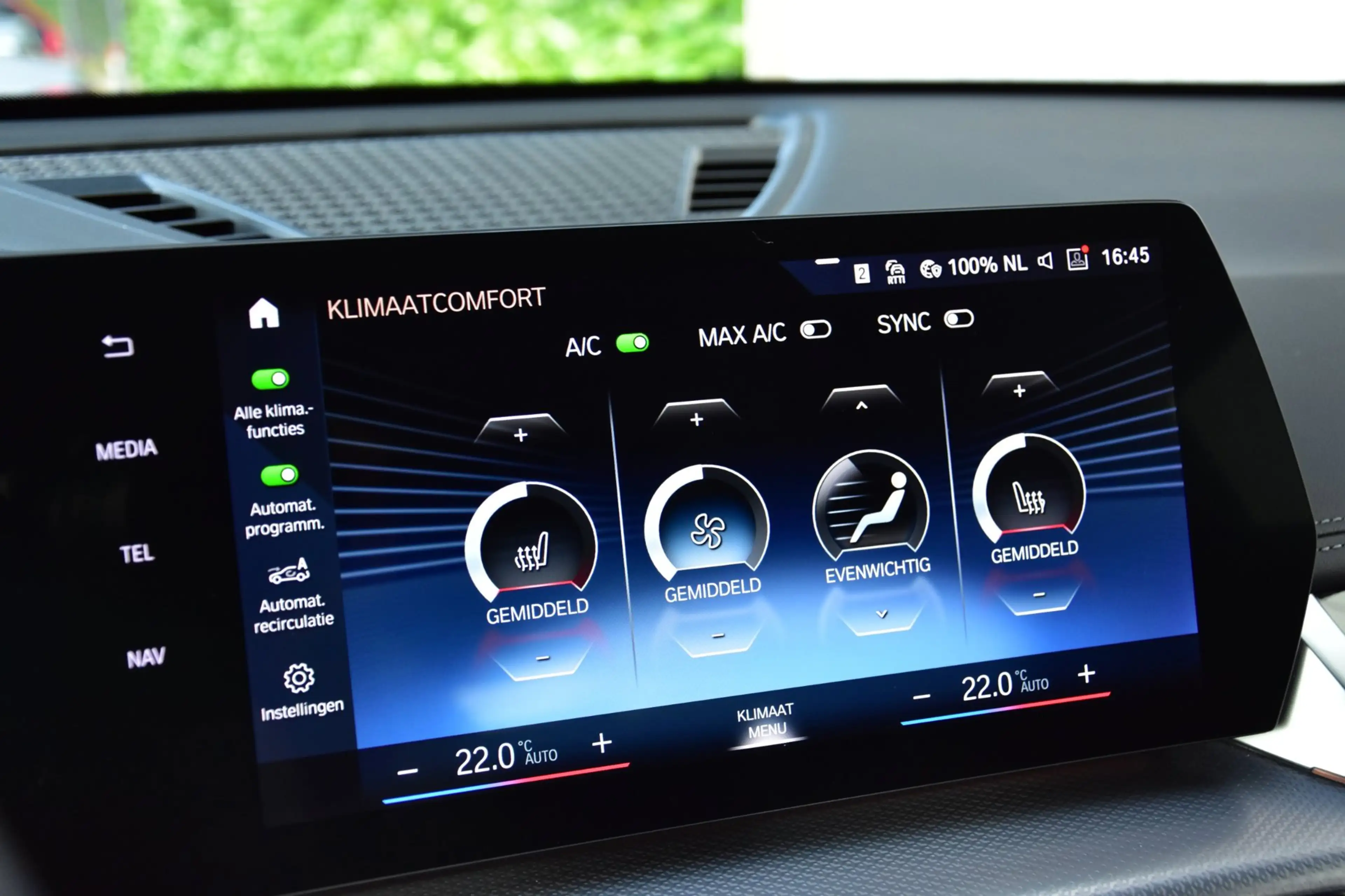 BMW X1 XDrive30e | M-Pakket | Camera | — photo 17