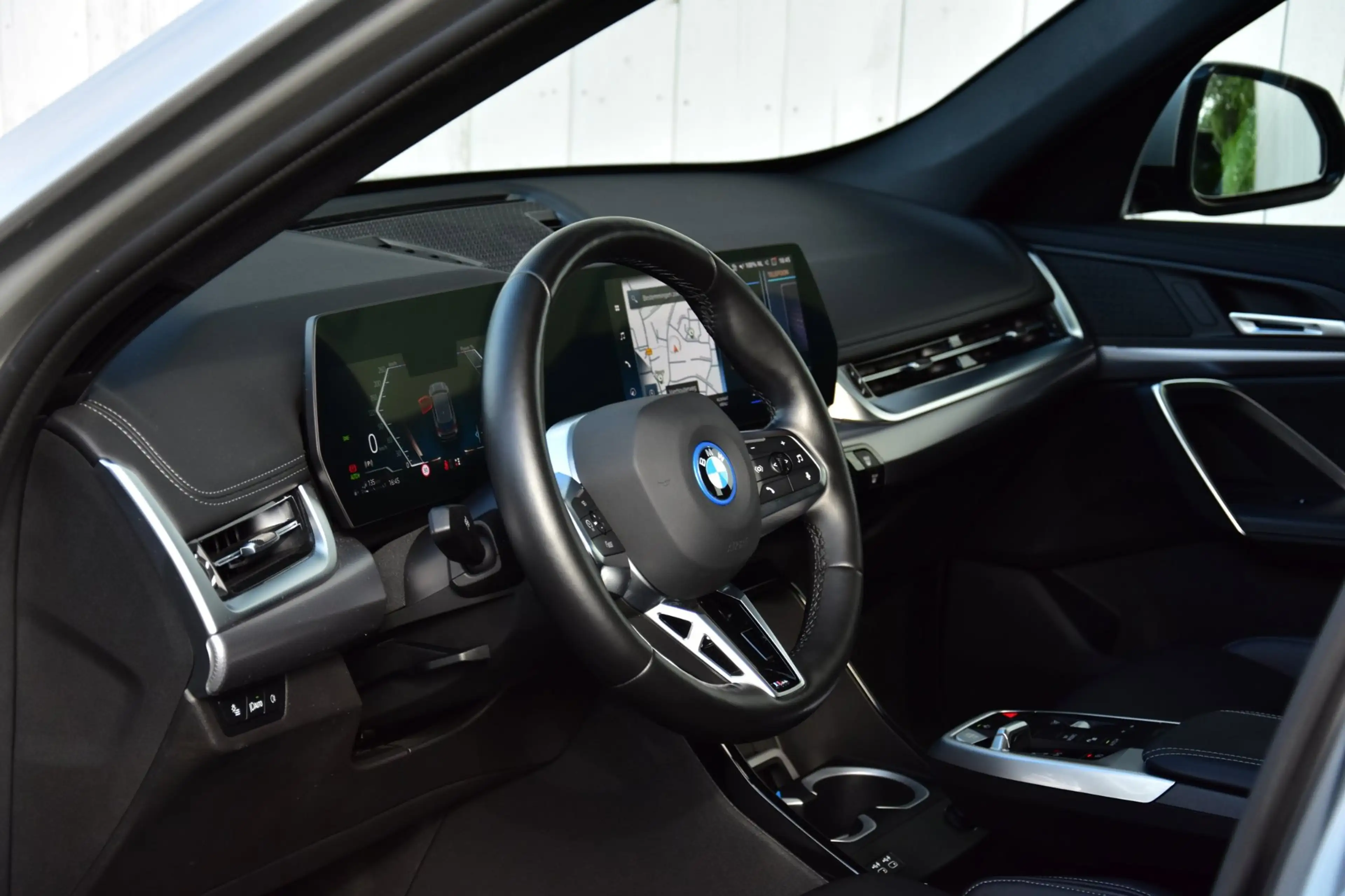BMW X1 XDrive30e | M-Pakket | Camera | — photo 3