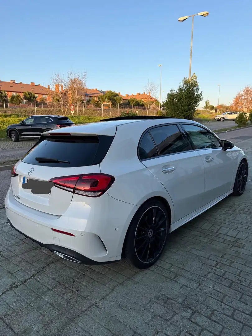 Mercedes-Benz A 220 Classe d 8G-DCT AMG Line - 2