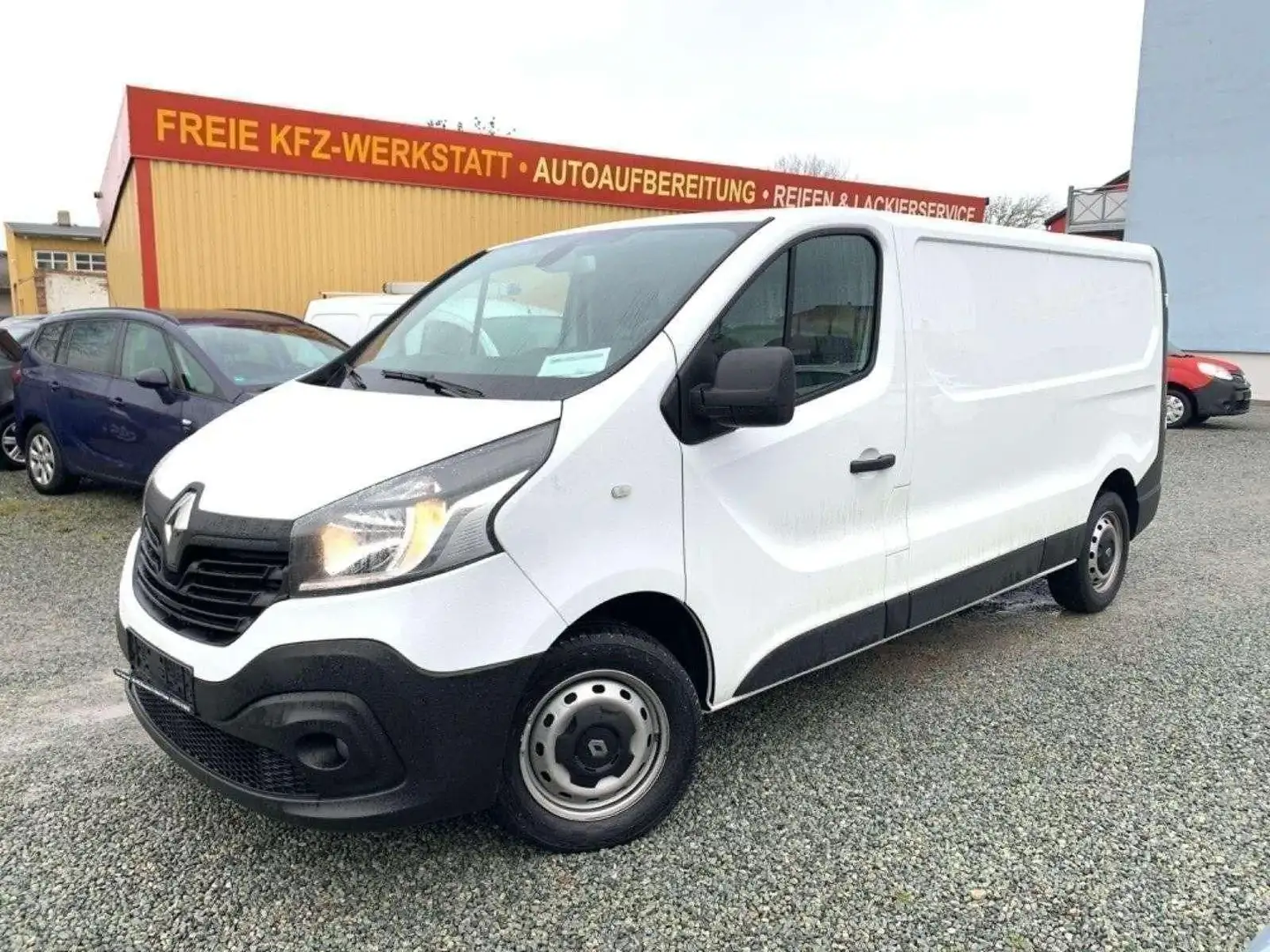 Renault Trafic L2H1 2,9t KLIMA,KAMERA,PDC,3-Sitzer Weiß - 1