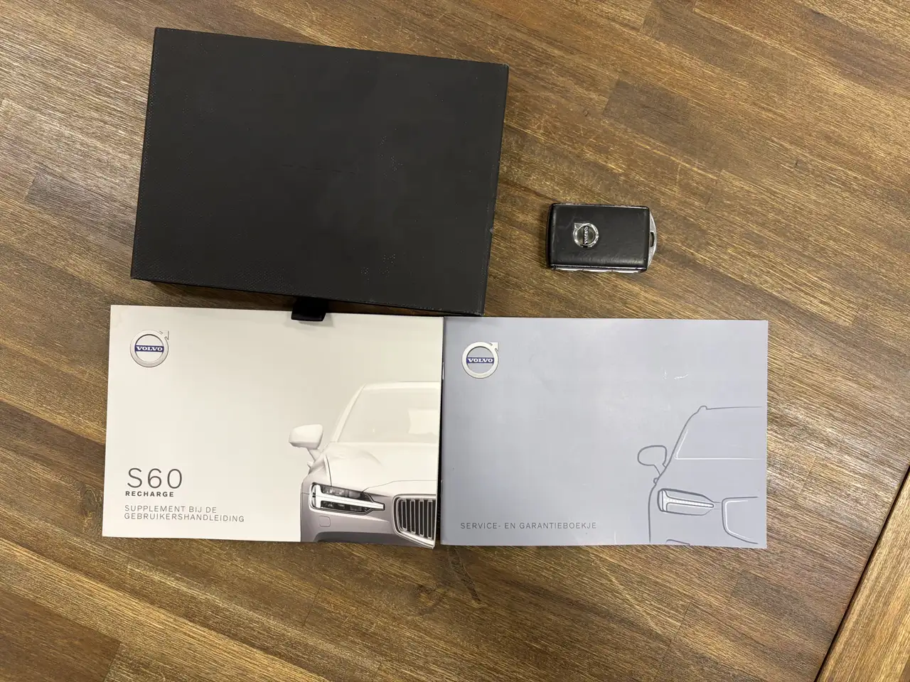 Volvo S60 2.0 Recharge T6 PHEV AWD R-Design Pano/ Adapt. Cru, миниатюра 23