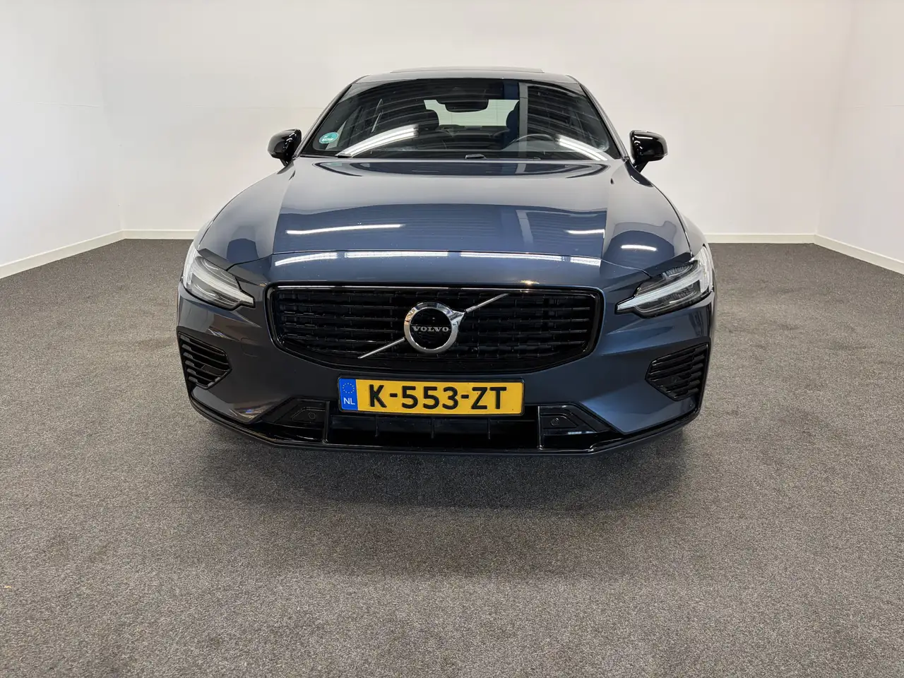 Volvo S60 2.0 Recharge T6 PHEV AWD R-Design Pano/ Adapt. Cru, миниатюра 18