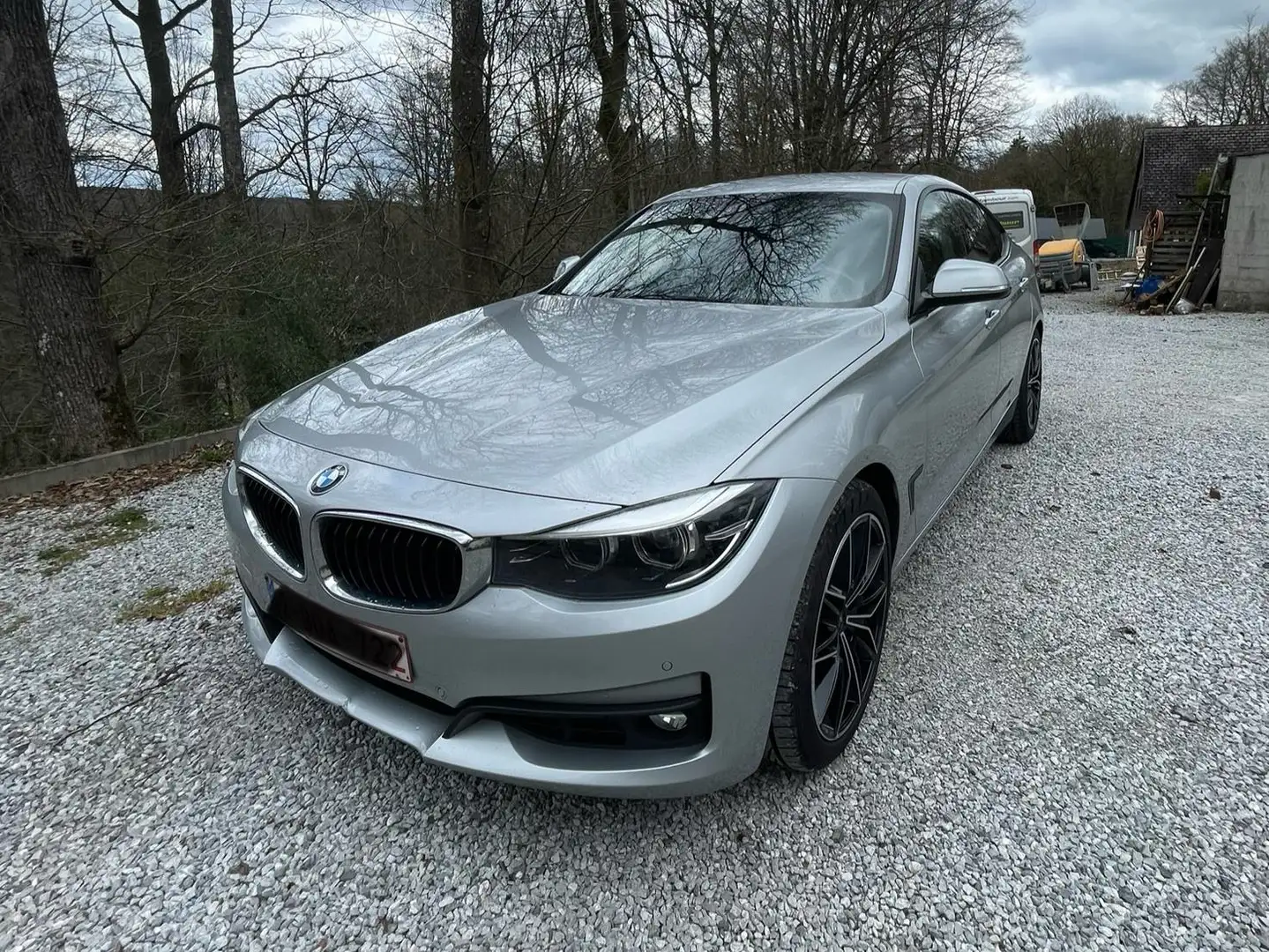 BMW 318 Gran Turismo 318 dA Gris - 1