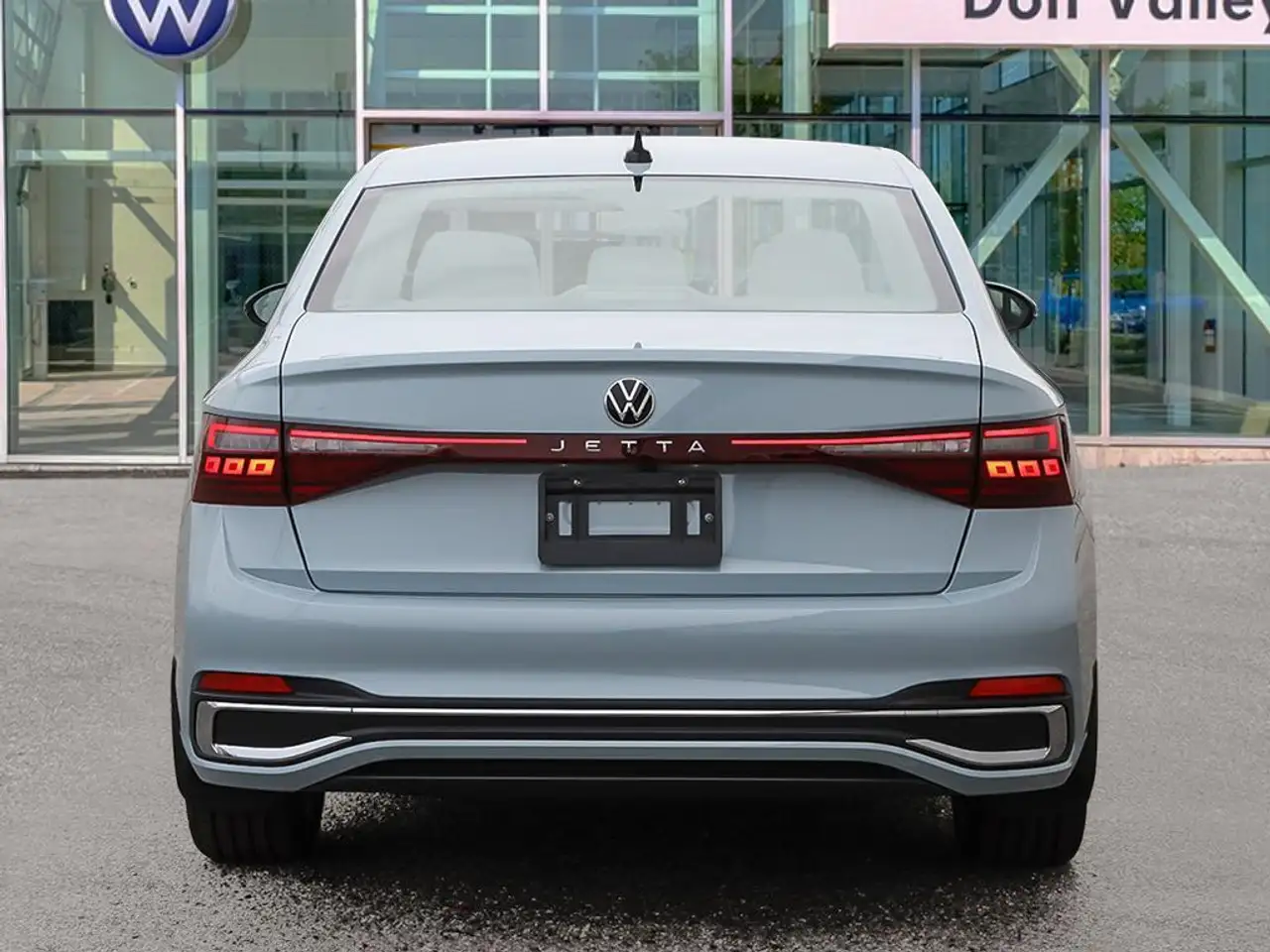 Volkswagen Jetta снимка Volkswagen Jetta