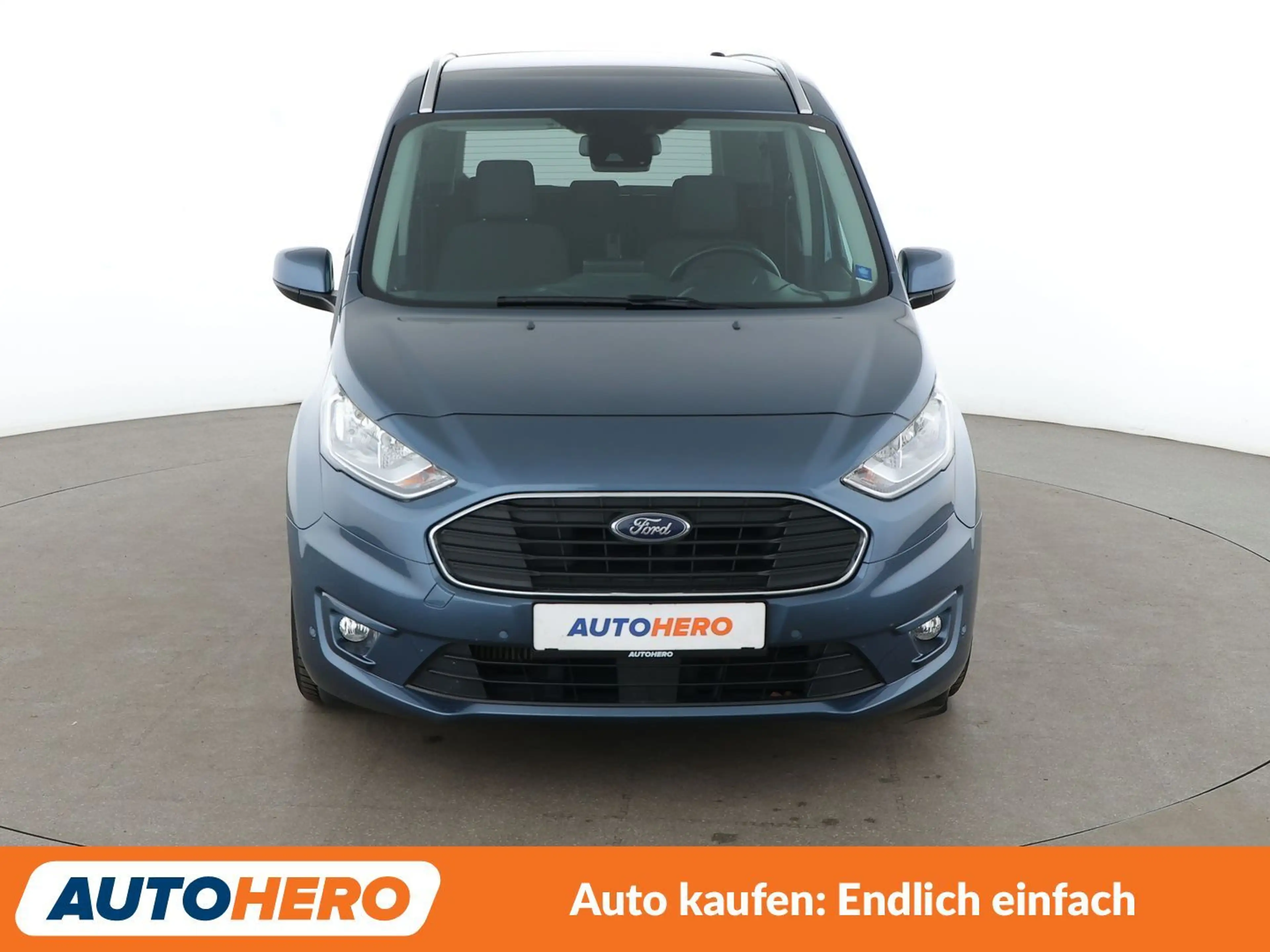 Ford Tourneo Connect 1.5 TDCi EcoBlue Titanium — photo 9