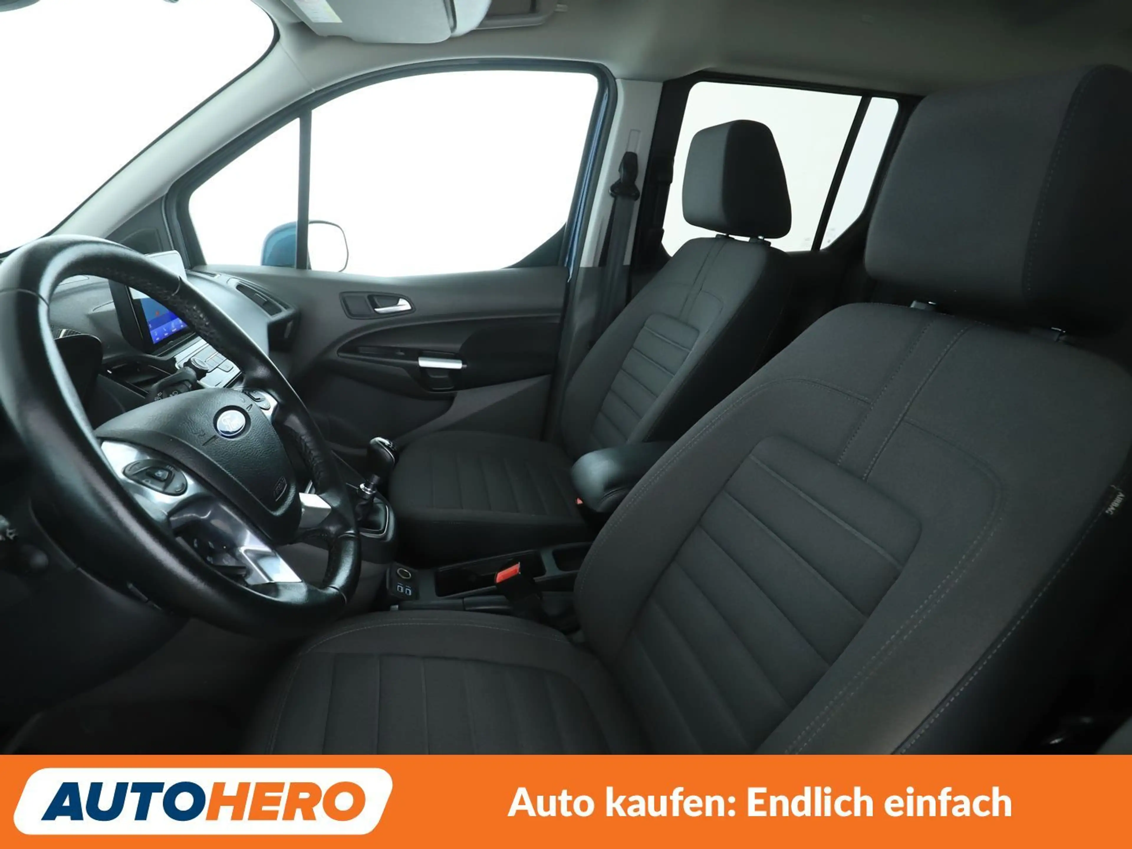Ford Tourneo Connect 1.5 TDCi EcoBlue Titanium — photo 10