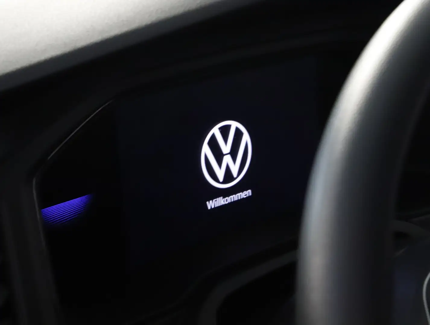 Volkswagen Taigo 4Me TSI Weiß - 2