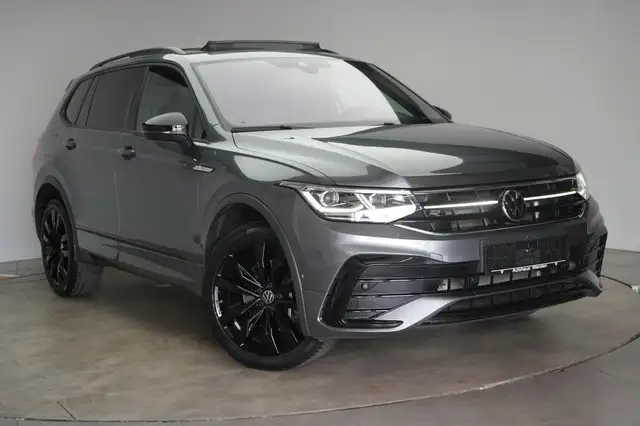 Volkswagen Tiguan Allspace main image
